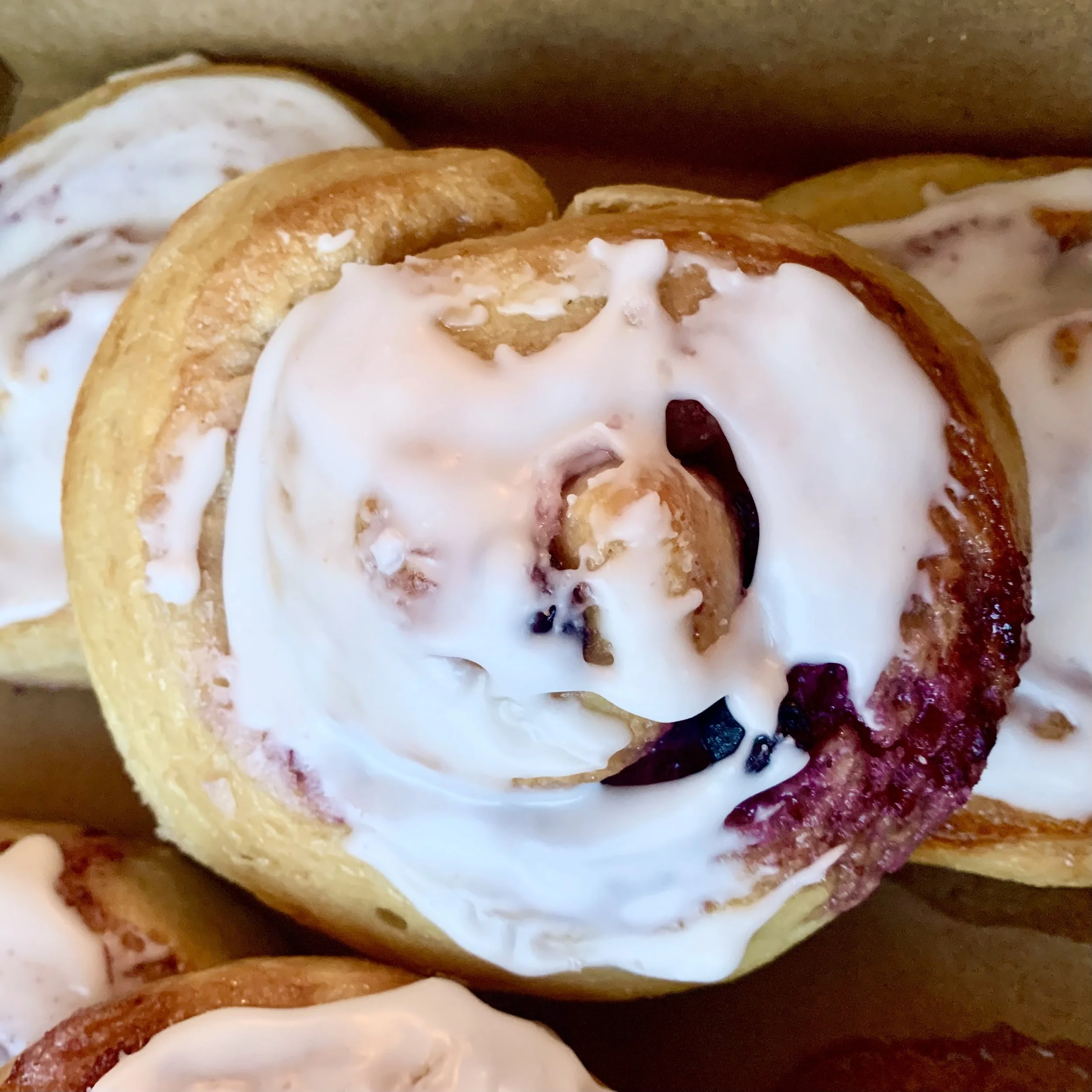 Lavender Blueberry Sourdough Buns (6)