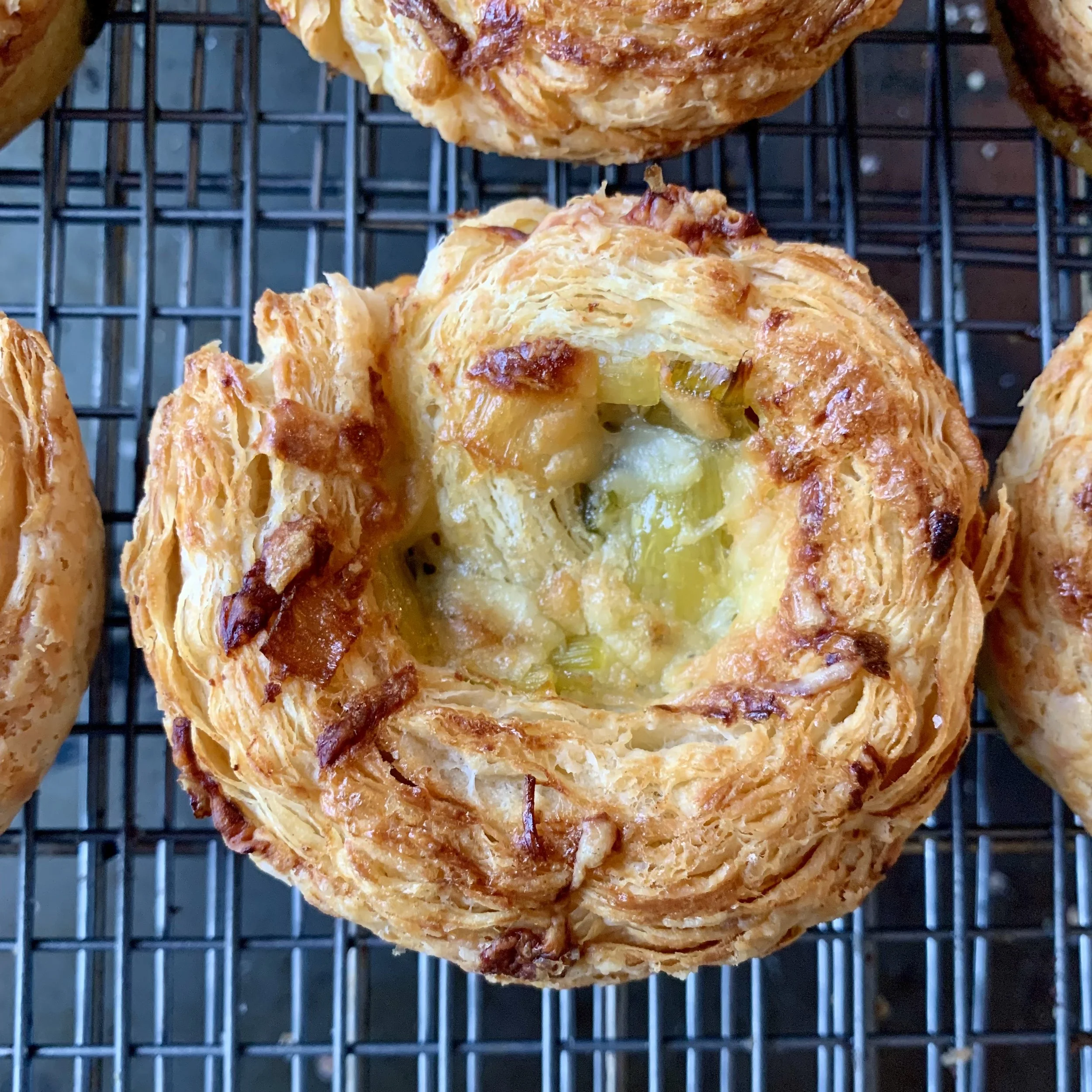 NEW: Leek & Gruyère Cruffins (6)