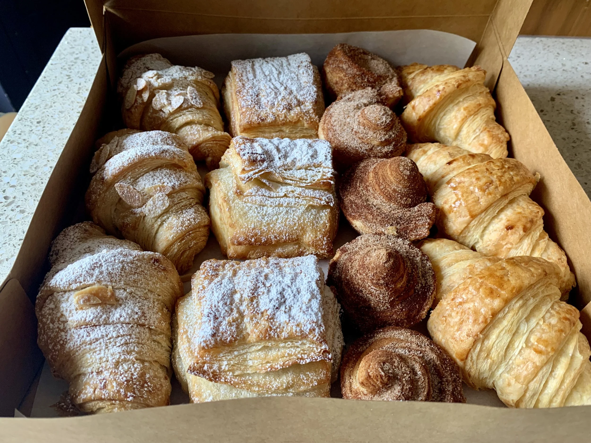 Assorted Croissant Box (12)