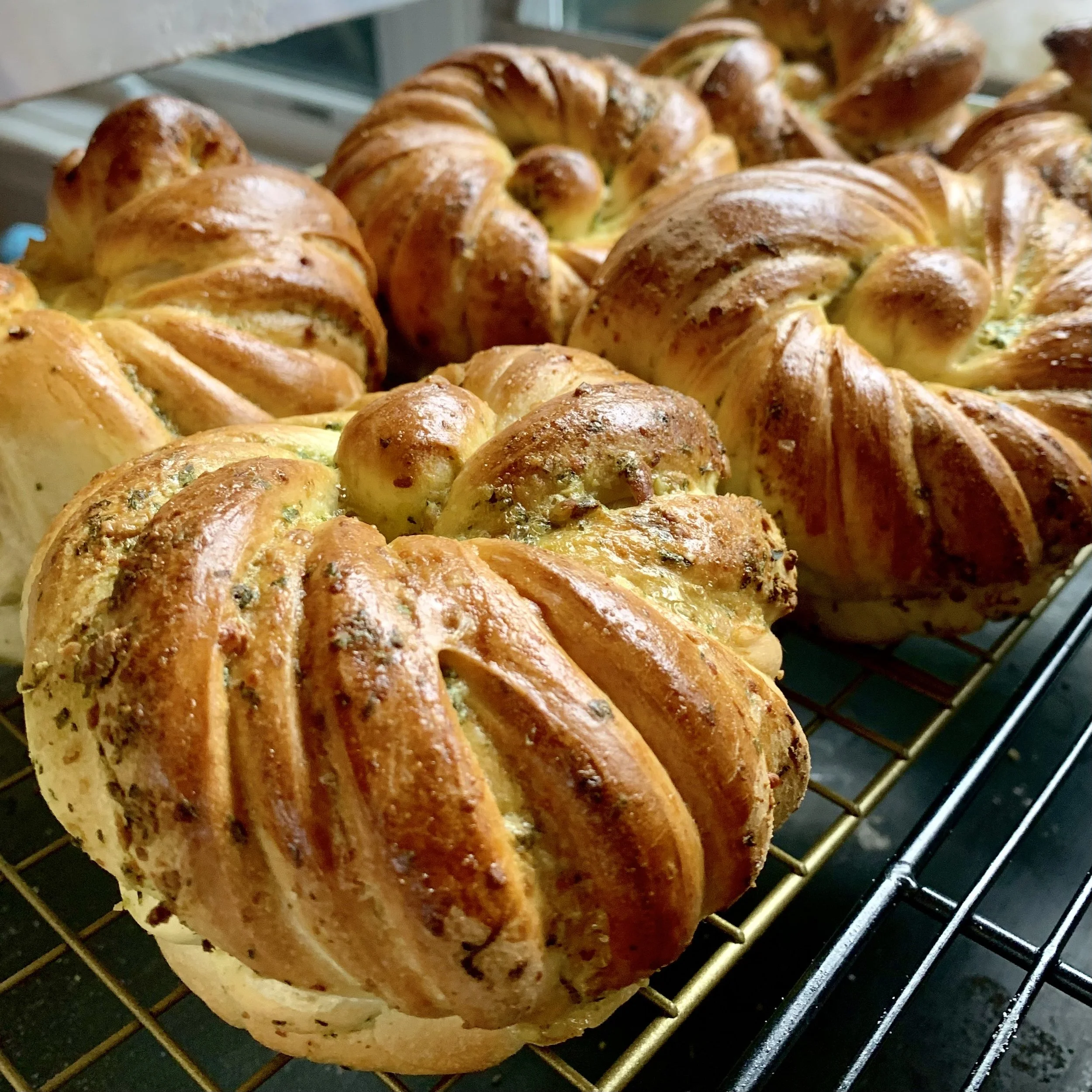 Basil Pesto Babka (6)