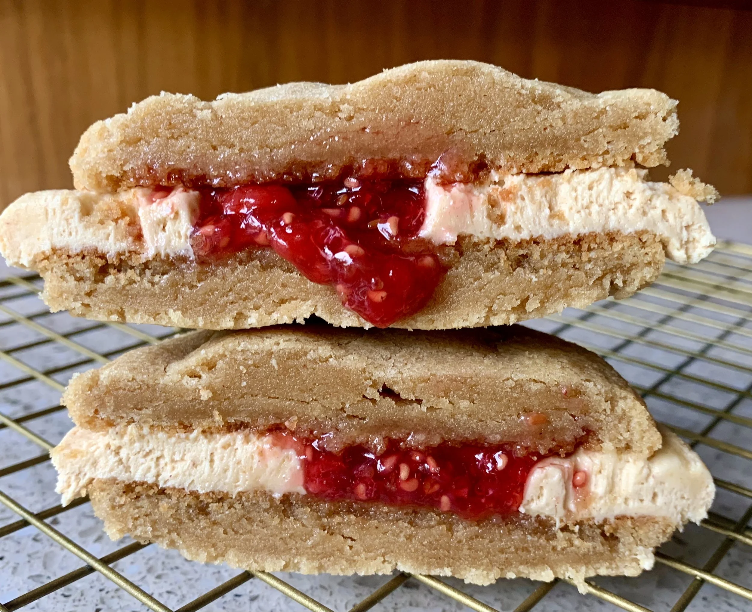 Peanut Butter & Jelly Cookie Sandwich (6)