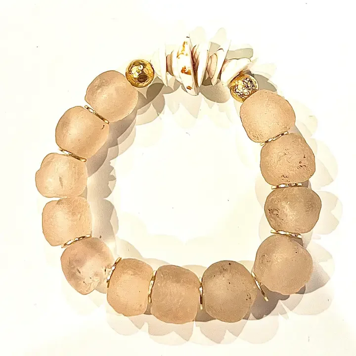 Pink shell bracelet.webp