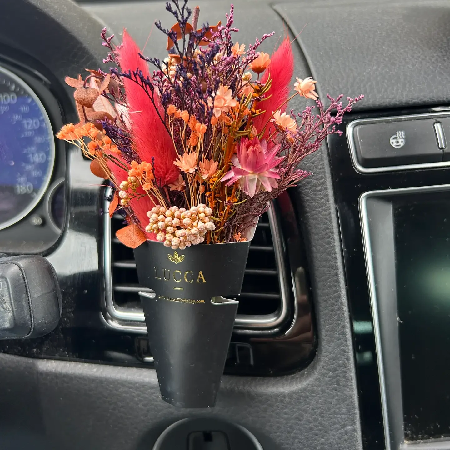 Floral Car Air Freshener (Assorted Colors)