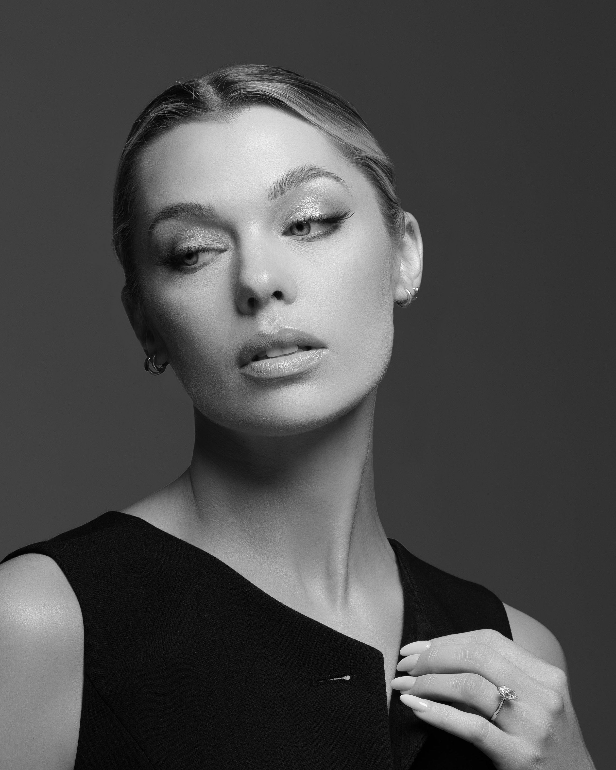 _Z6A9383 copy raw-ret-BW copy.jpg