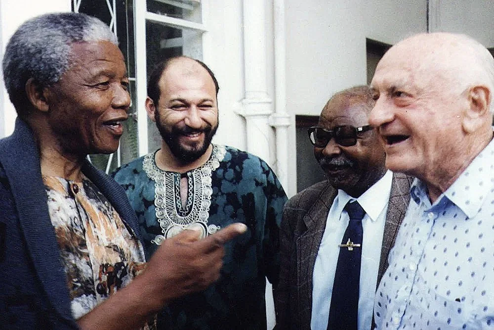 (L-R) Nelson Mandela, Trevor Manuel, Unknown, Harry Brigish - 1992