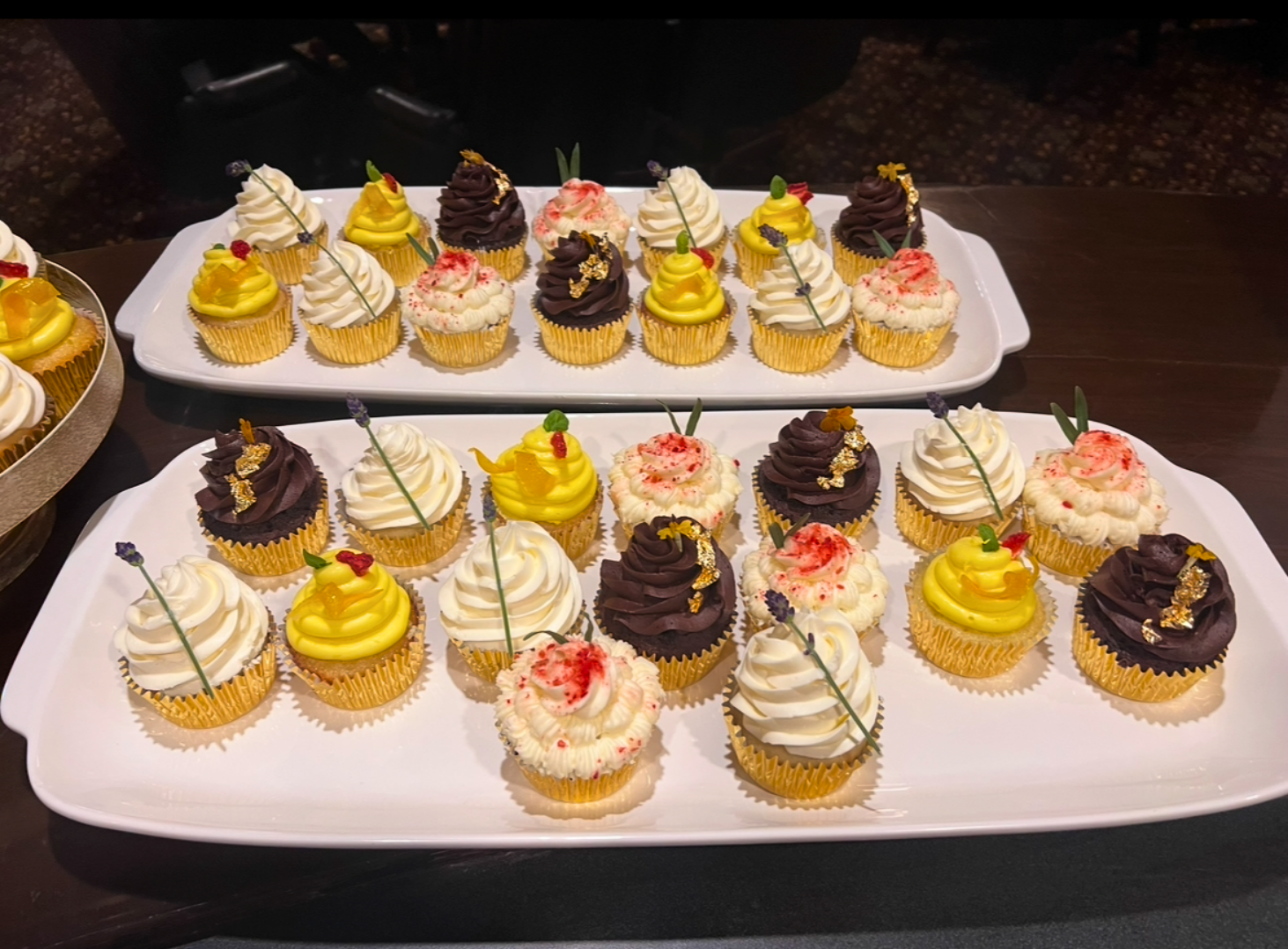 Wed Cupcakes Wide.png