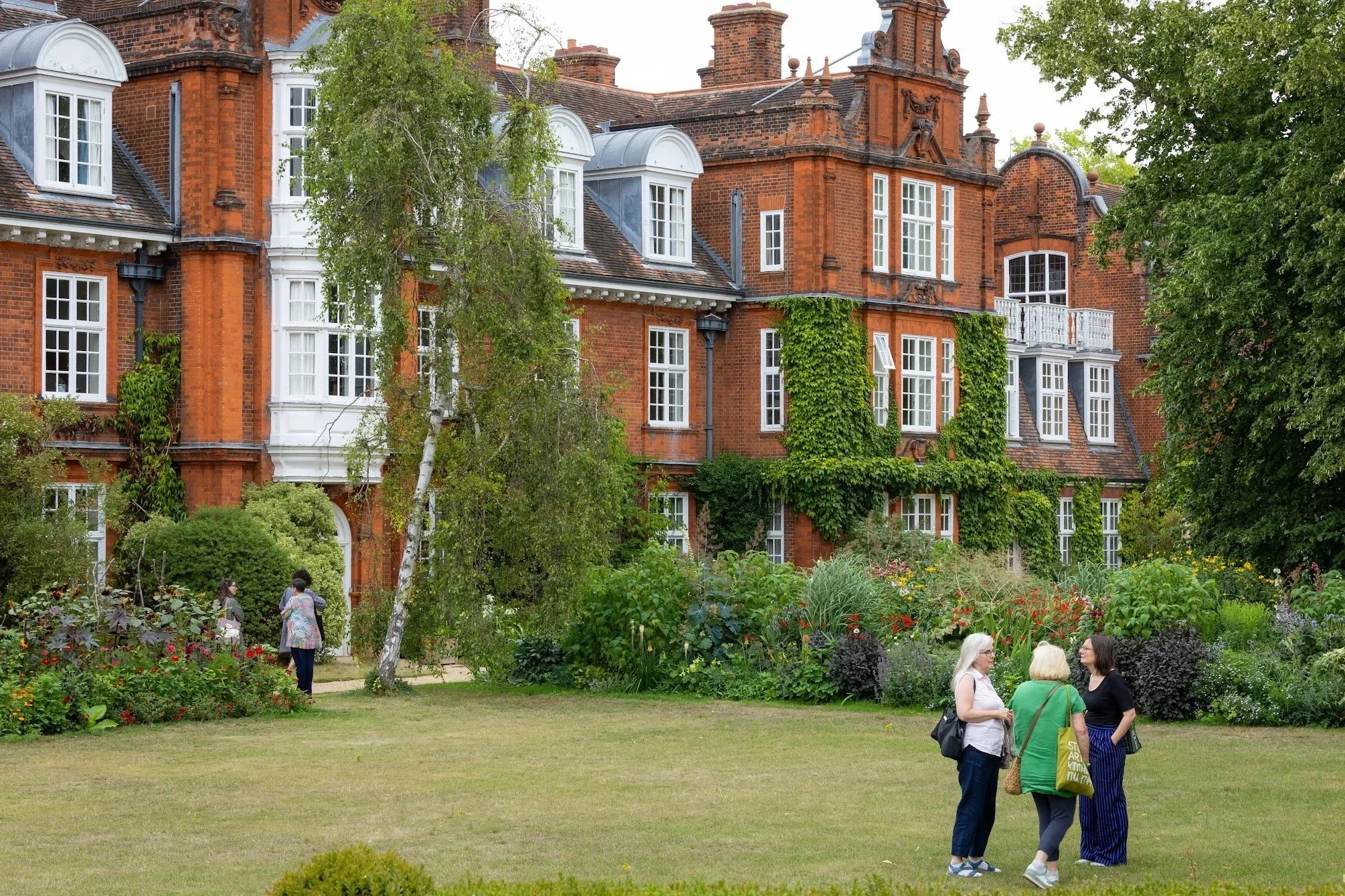 Newnham gardens.jpeg