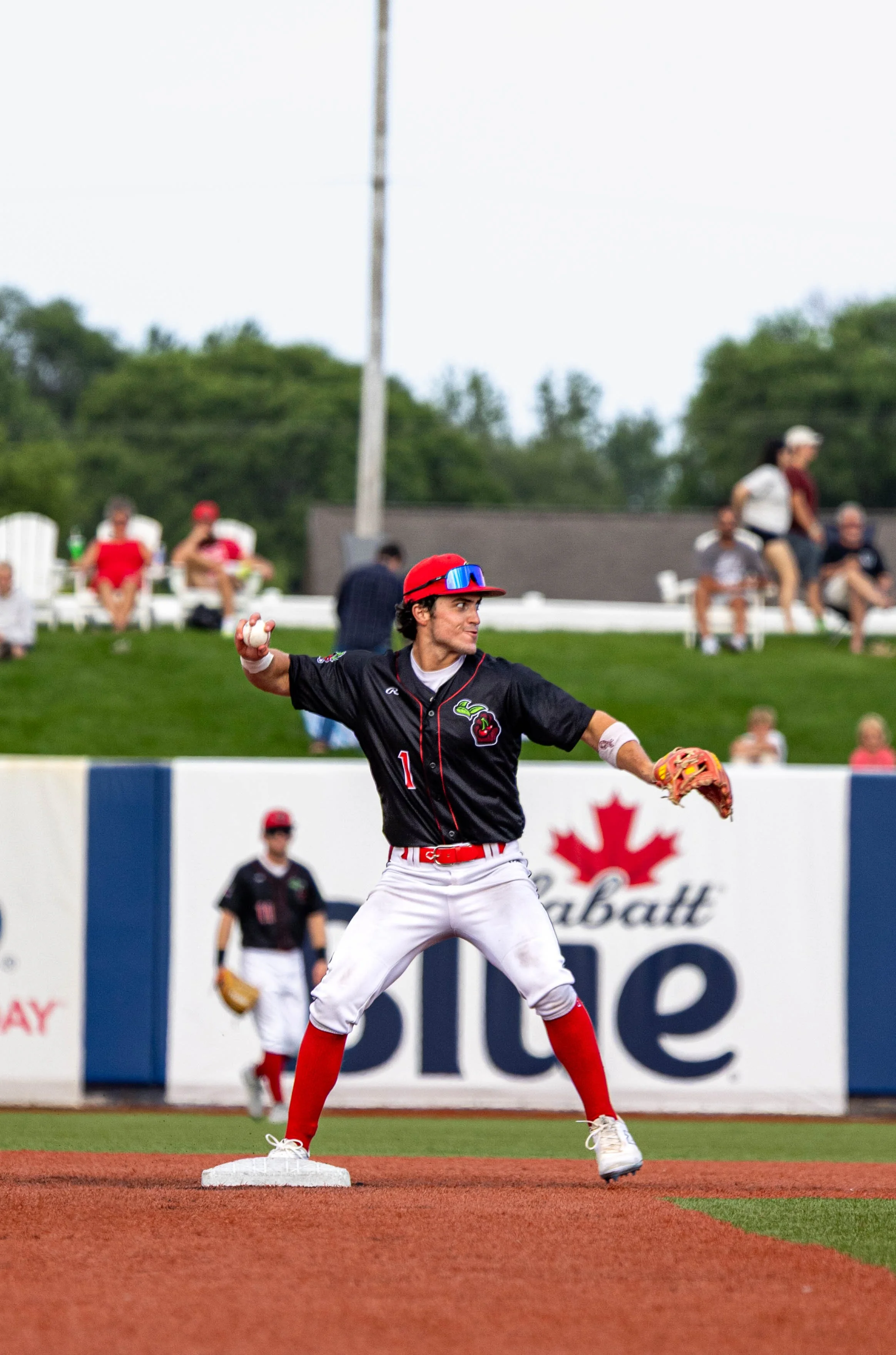 martinez sean 2nd base throwing .jpg
