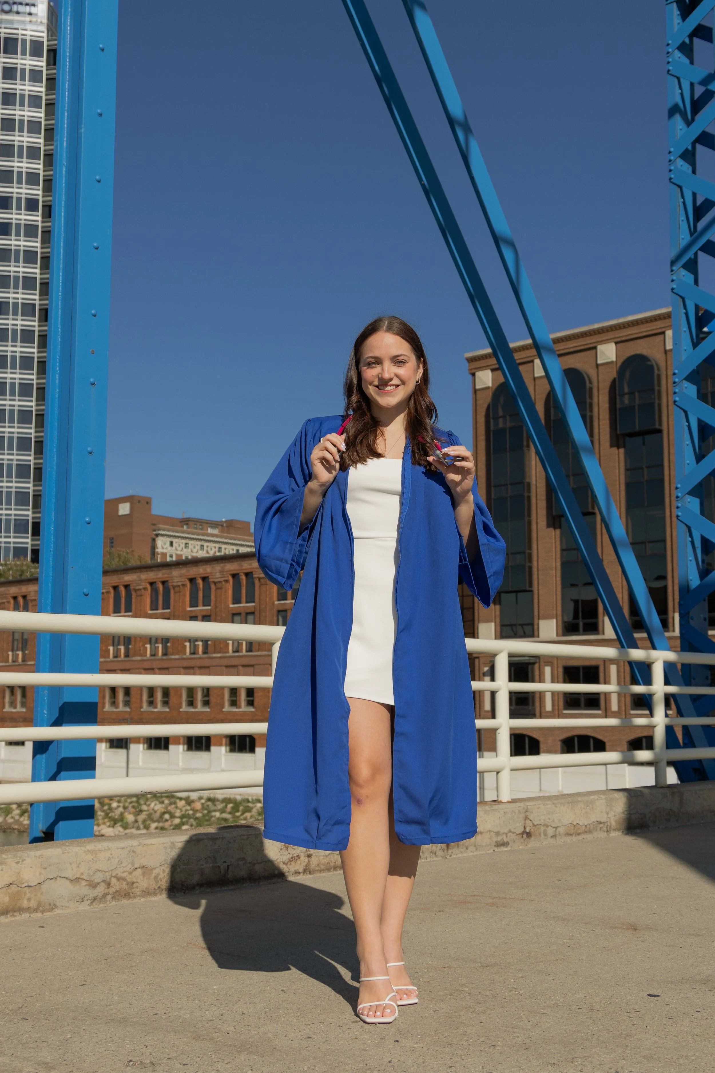 GVSUGradPhotos2025_Hannah_41.jpg