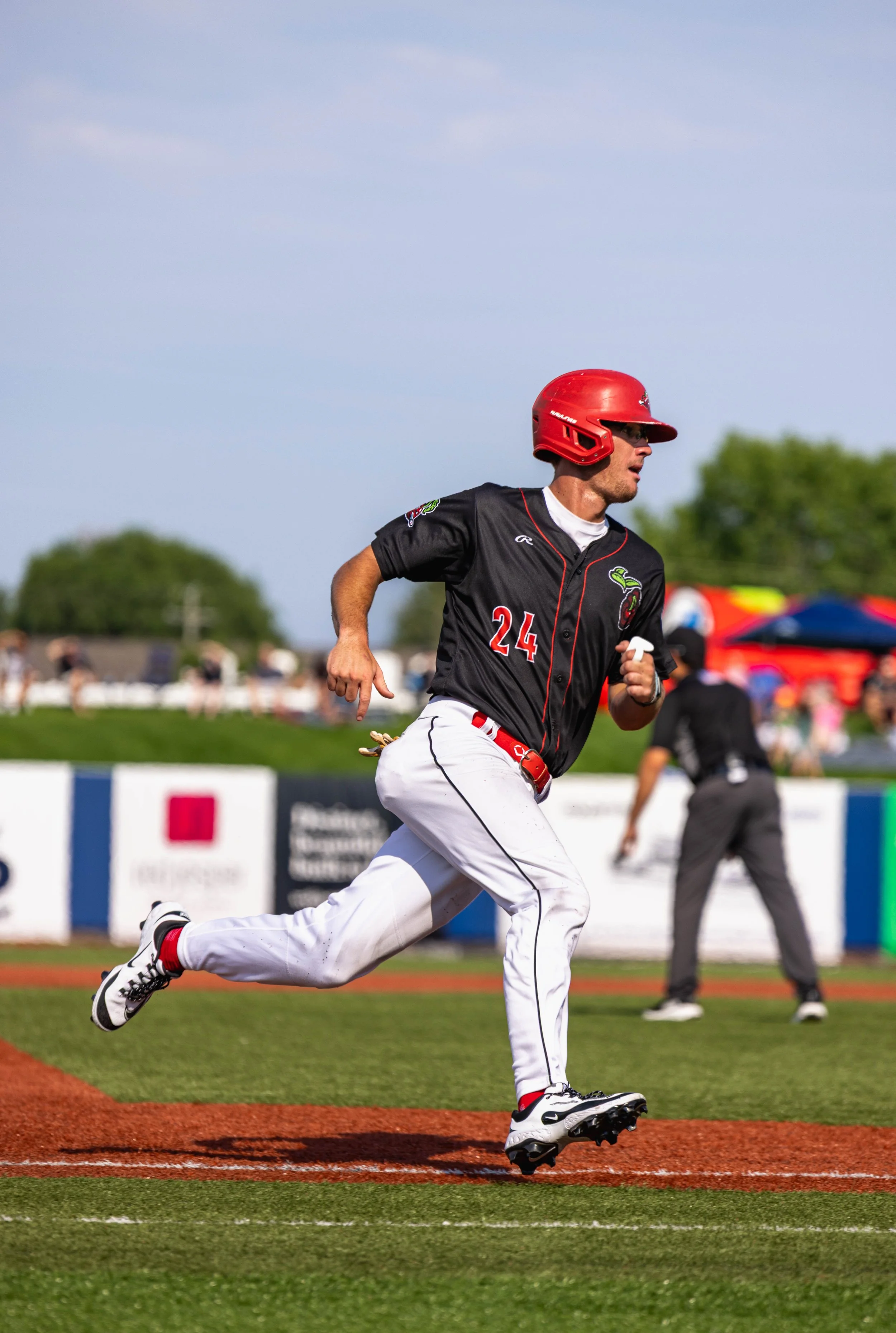 collins cade running 3.jpg