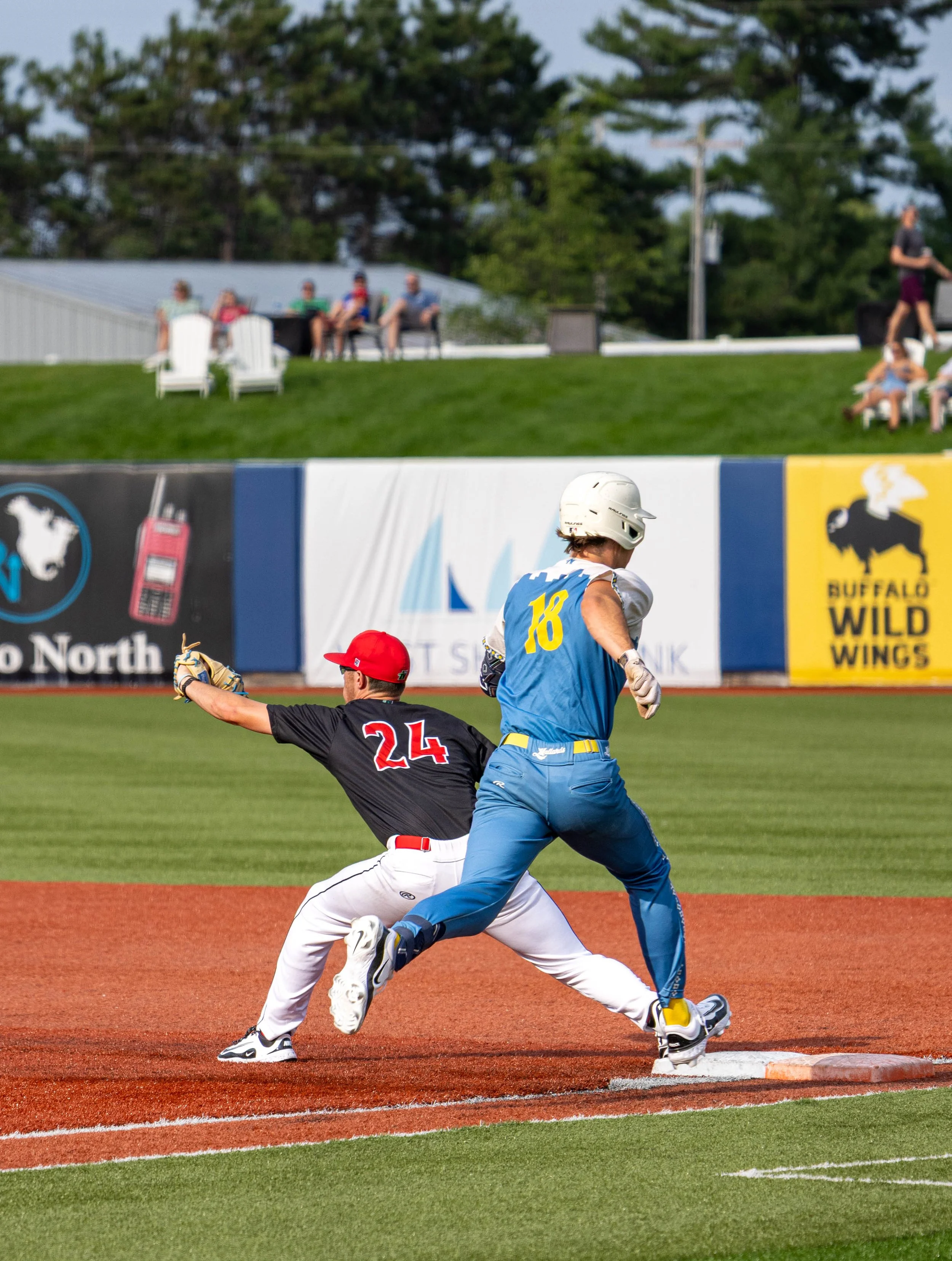 collins cade 1st base catch 3.jpg