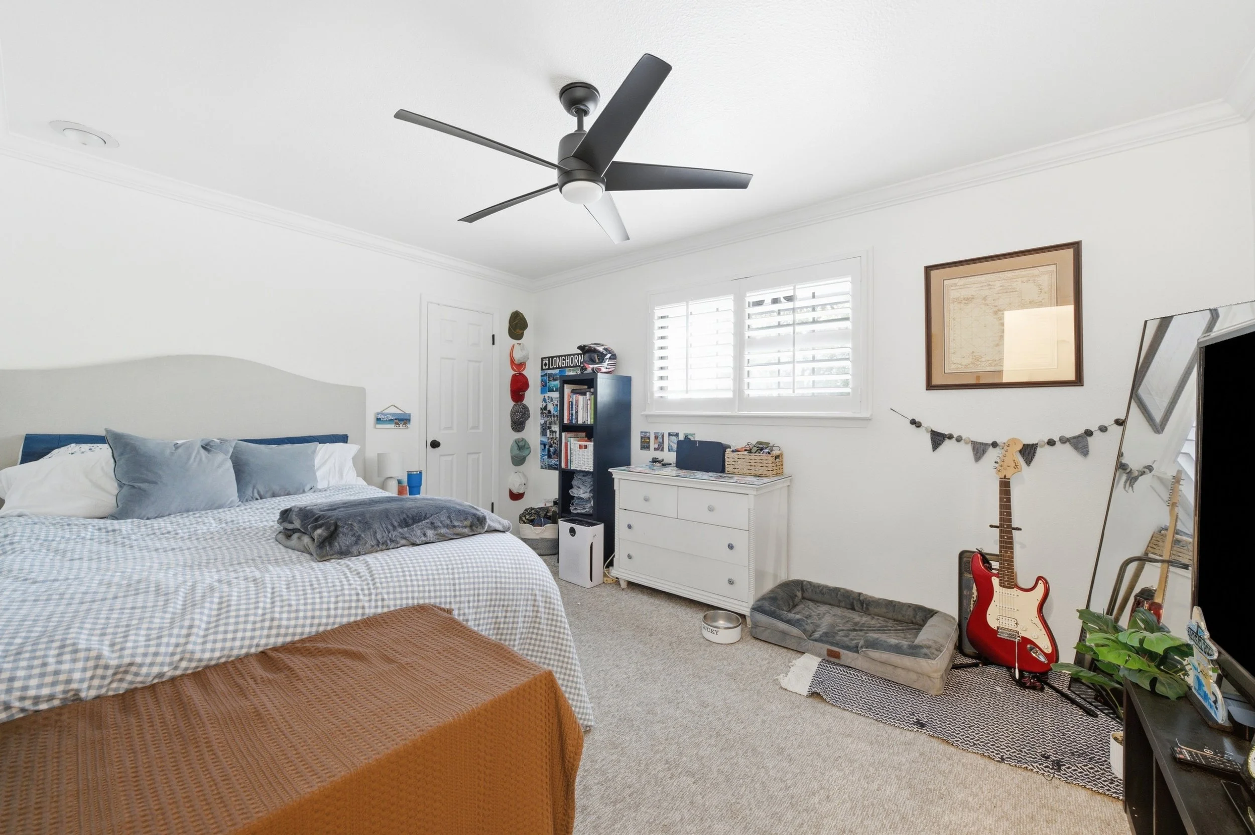 Home-500620.jpg
