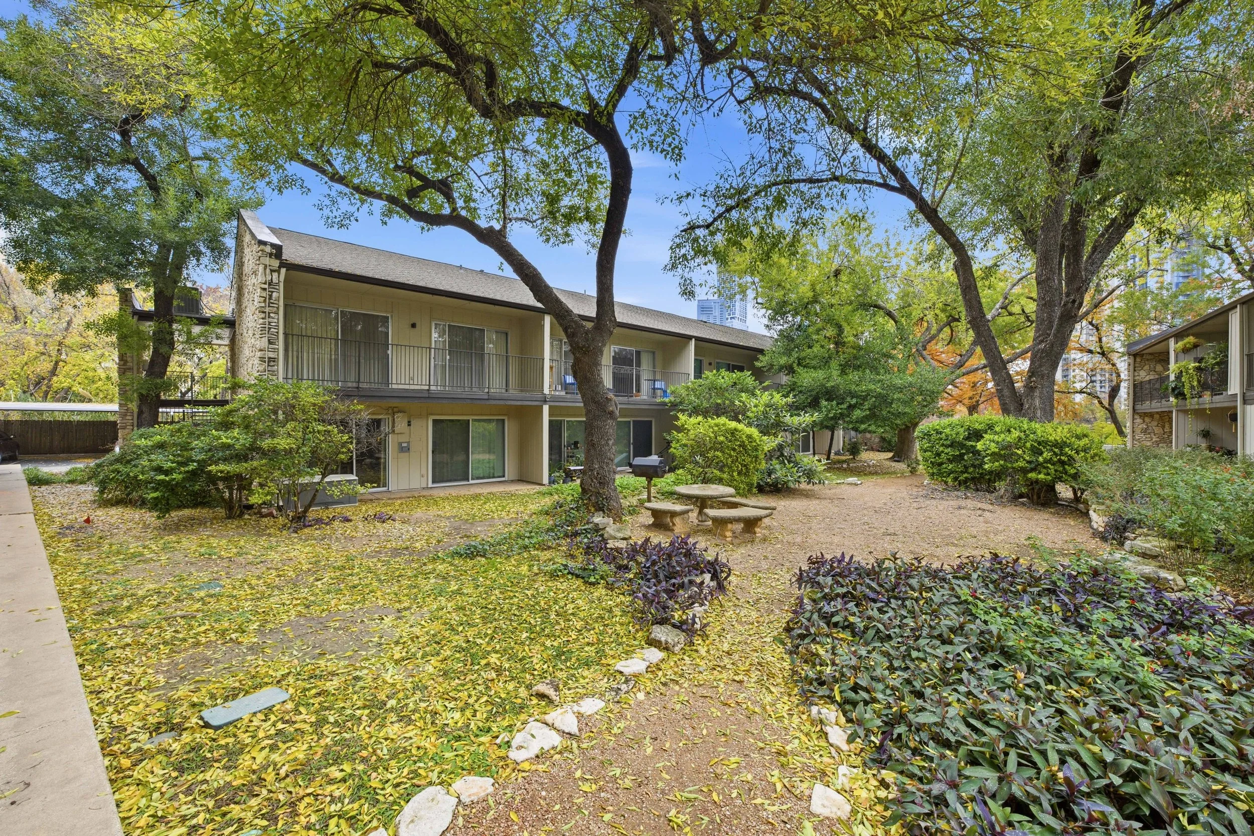 Home-500092.jpg