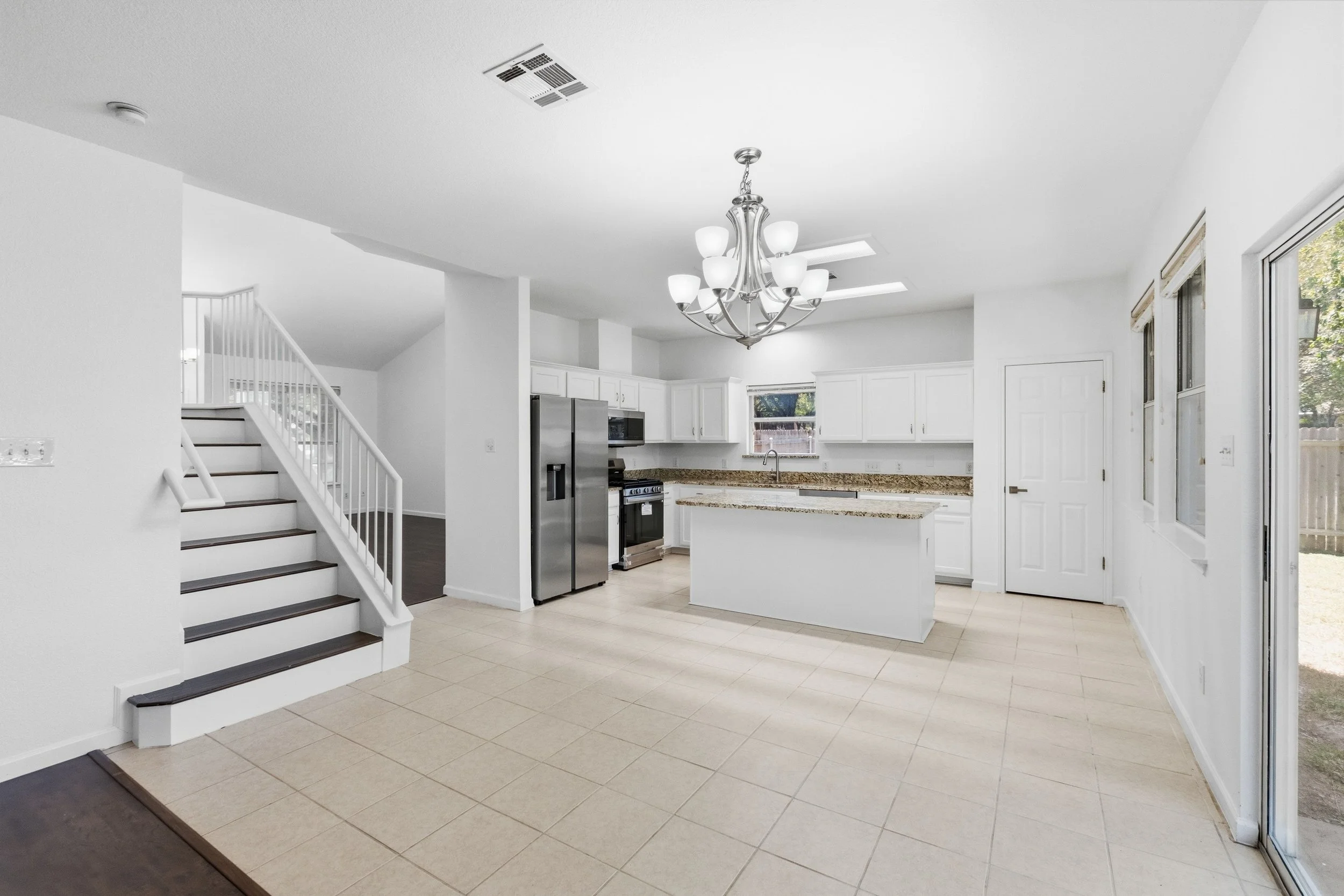 Home-7981.jpg