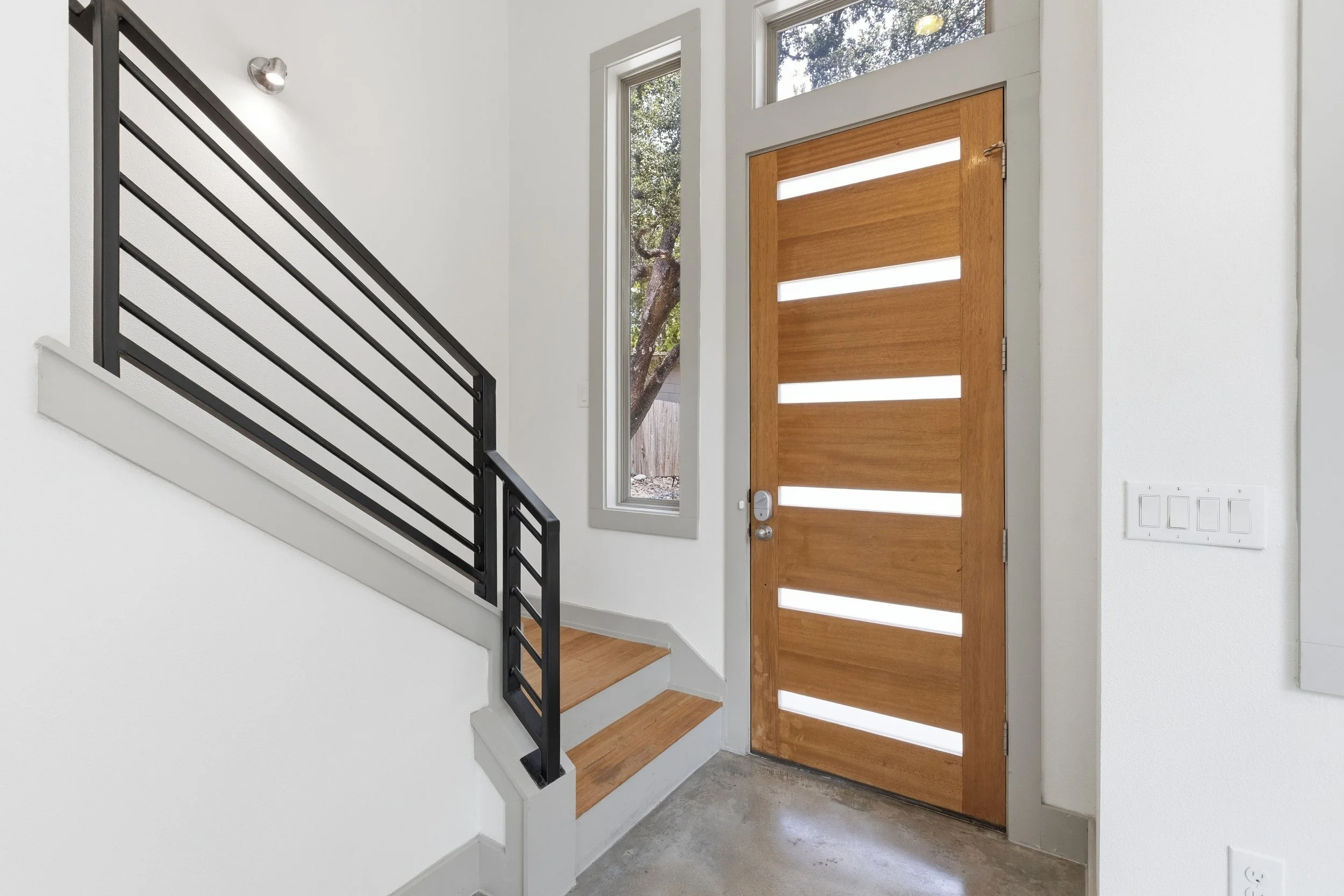 Home-3043.jpg