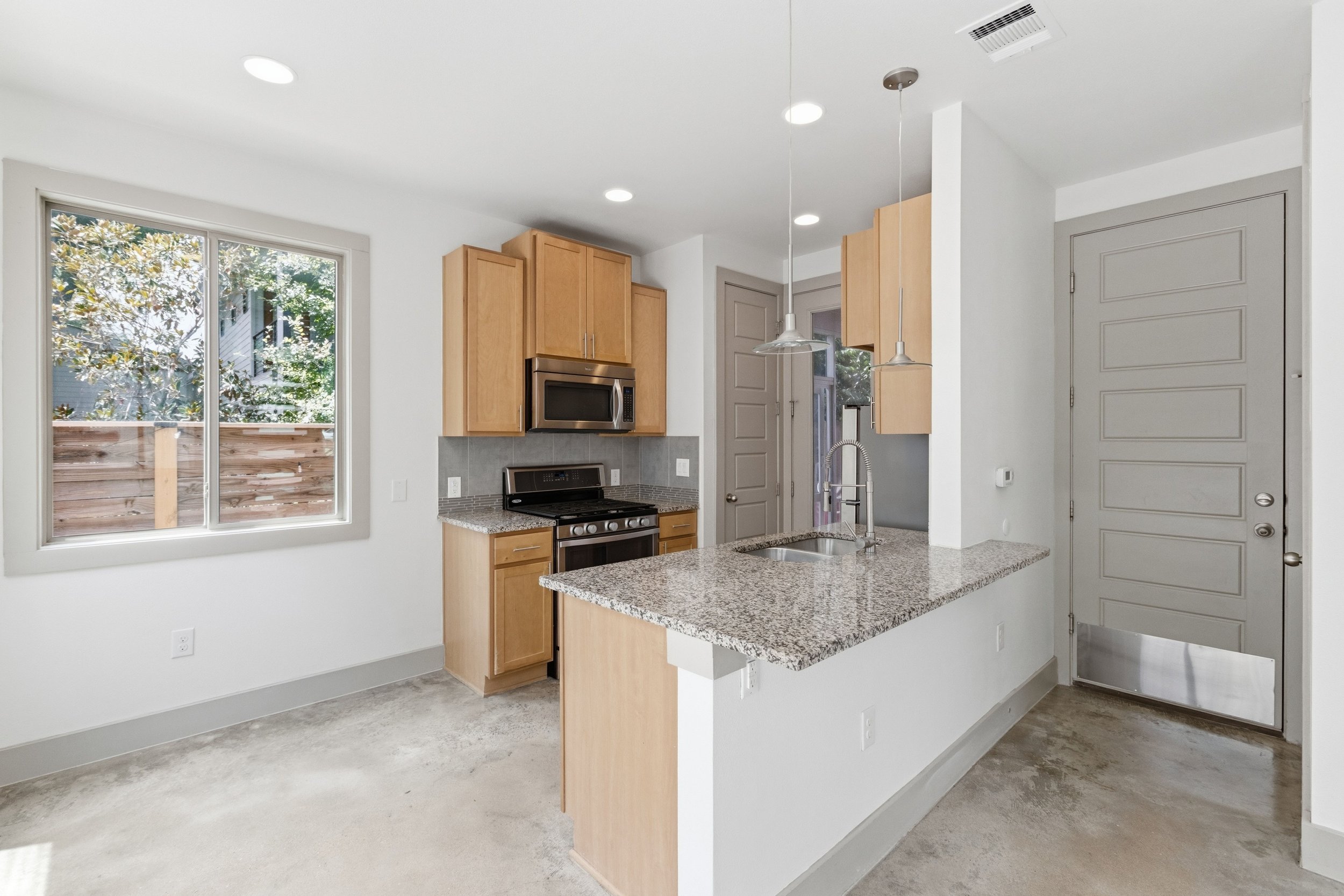 Home-2918.jpg