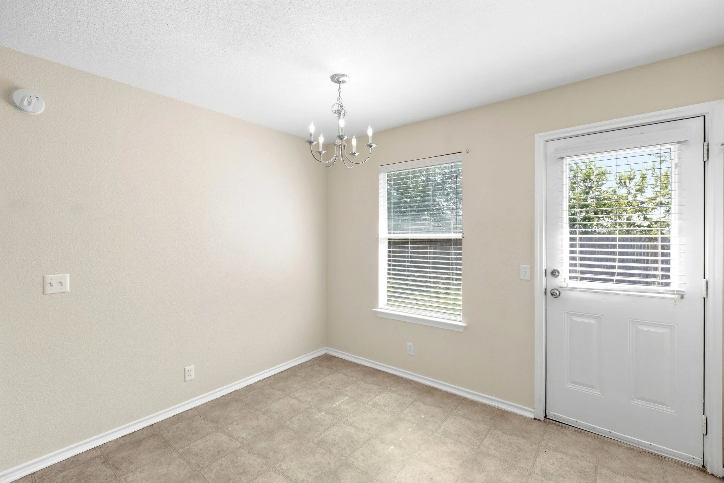 Home-1025.jpg