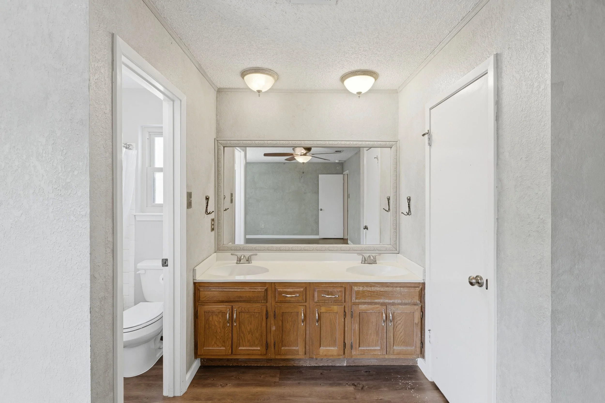 Home-8878.jpg
