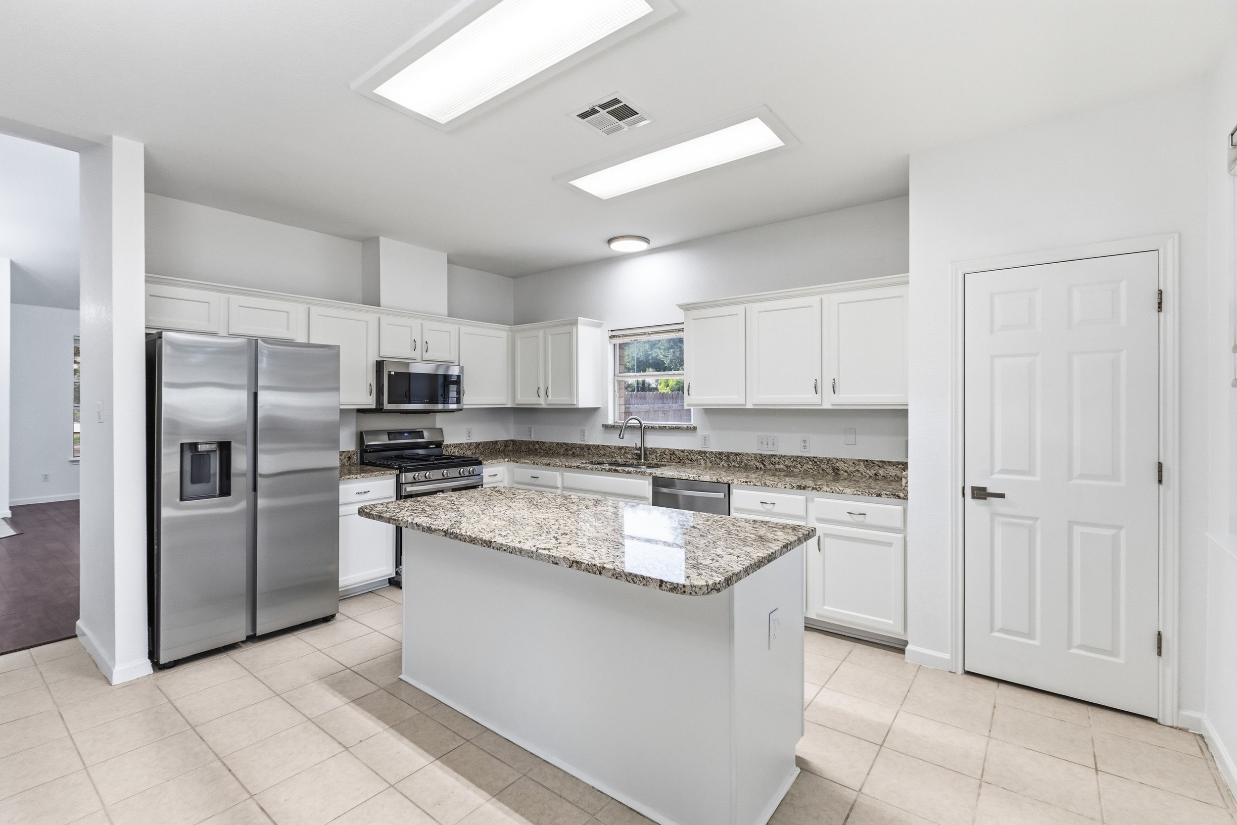 Home-7921.jpg