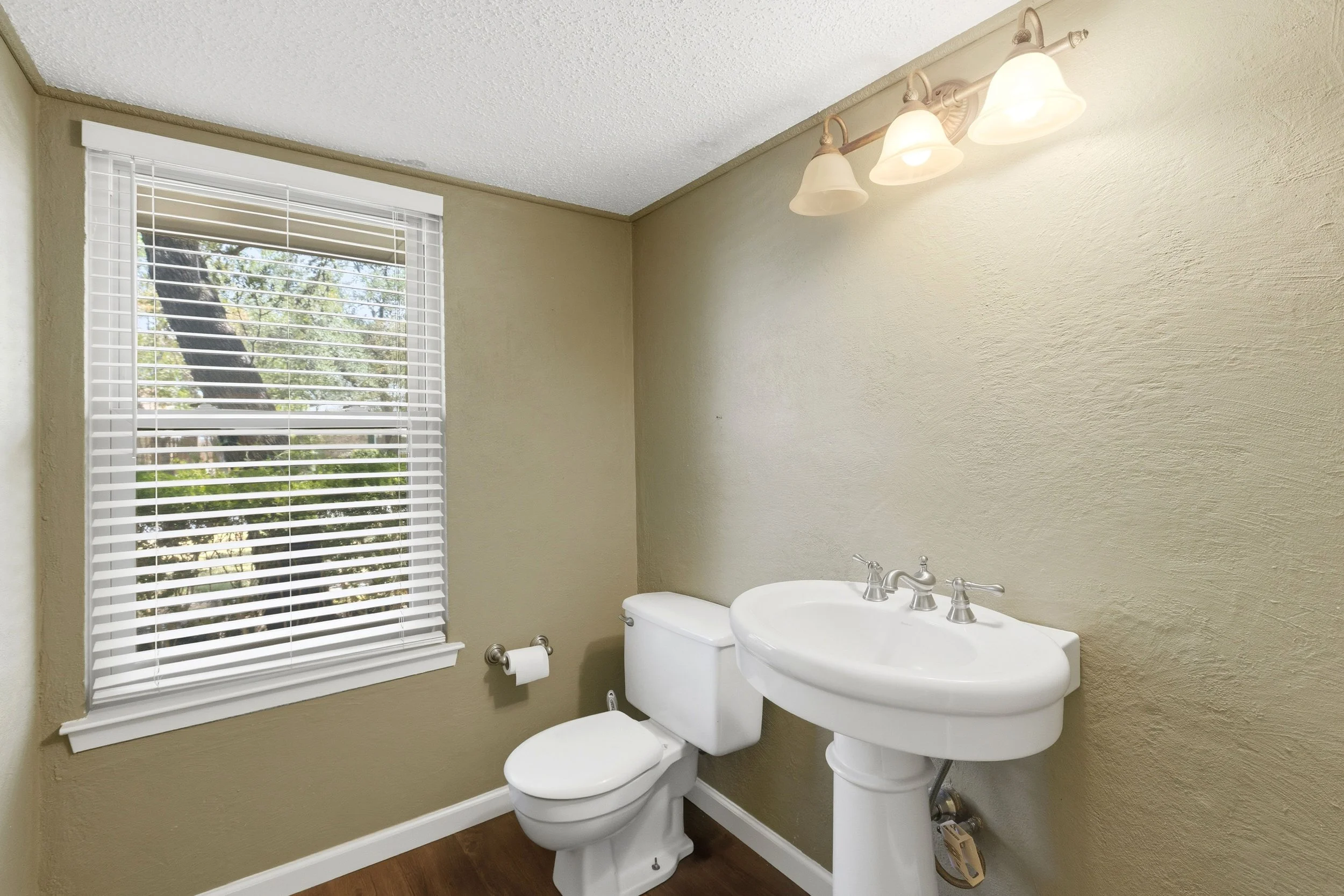 Home-8608.jpg