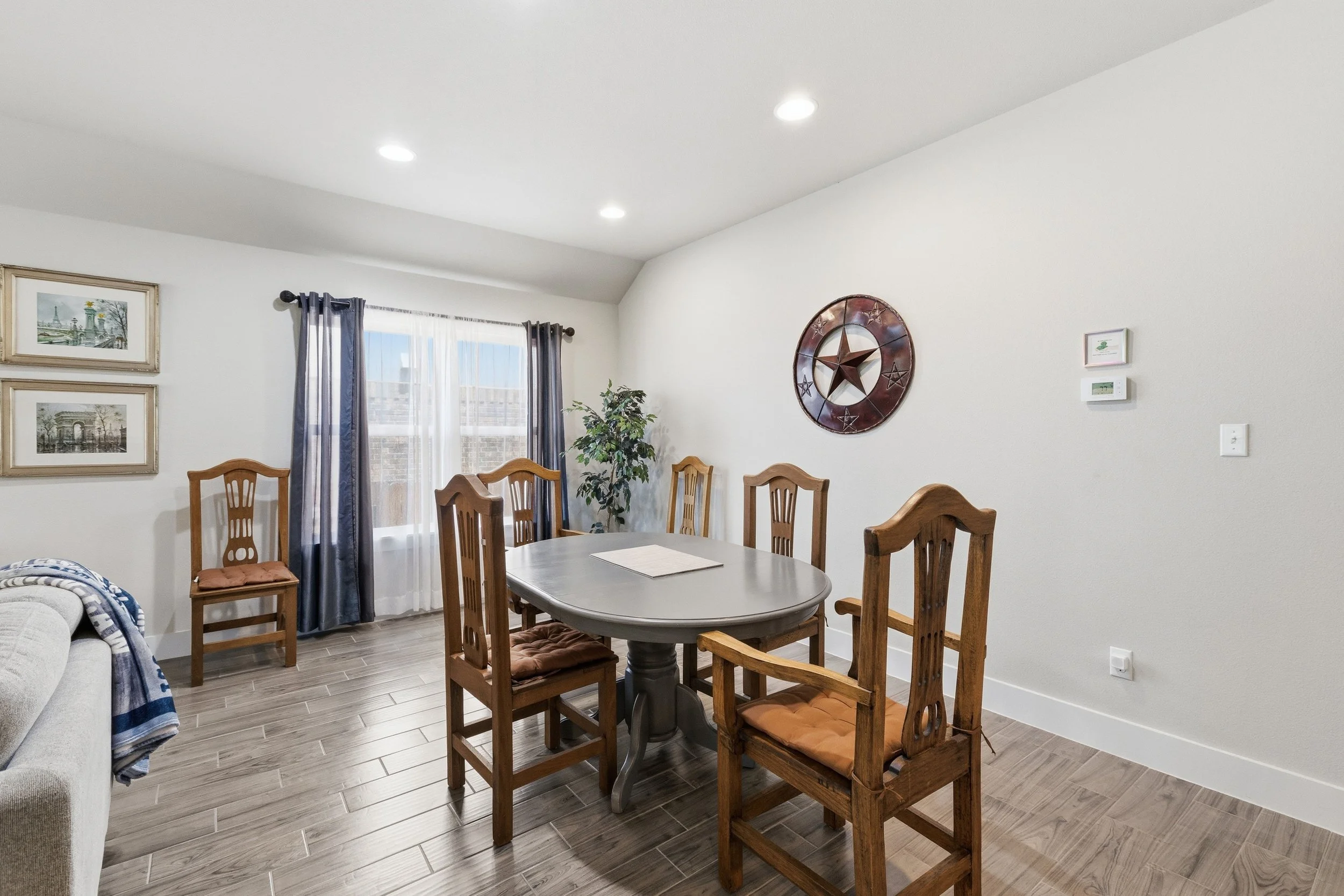 Home-3252.jpg