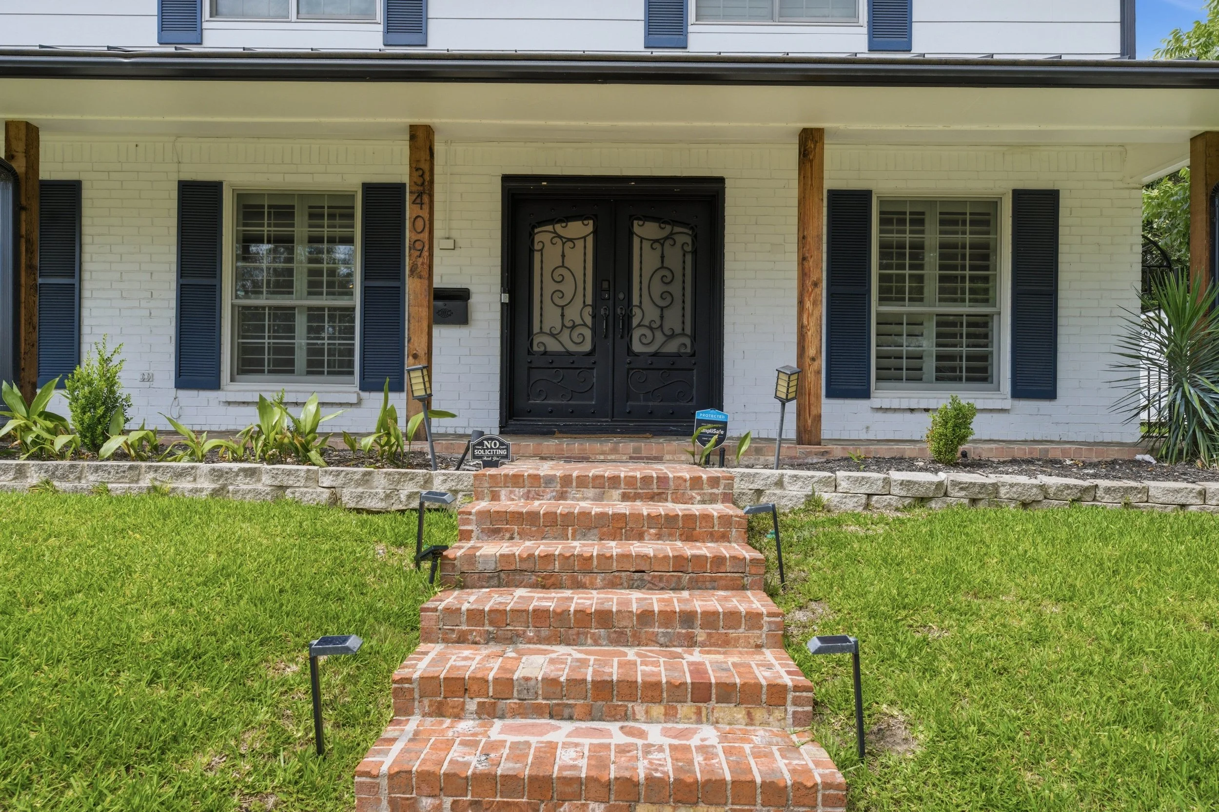 Home-500566.jpg