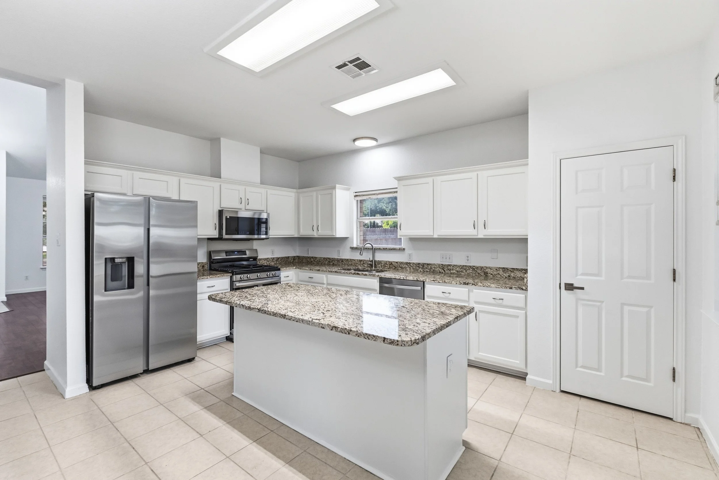 Home-7921.jpg