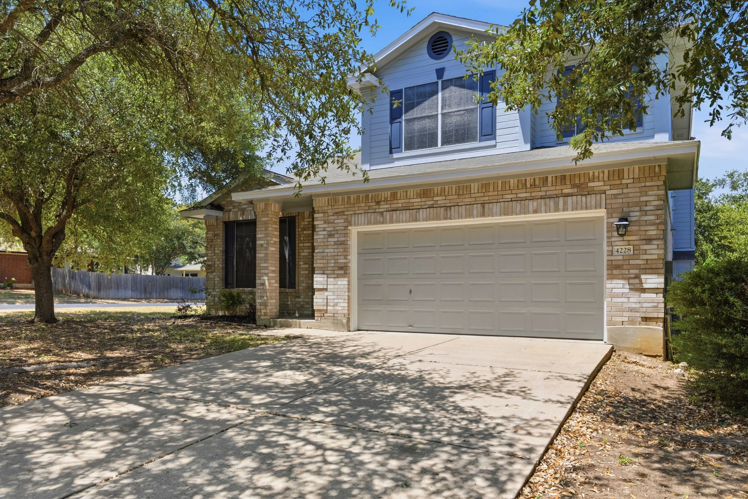 Home-7811.jpg
