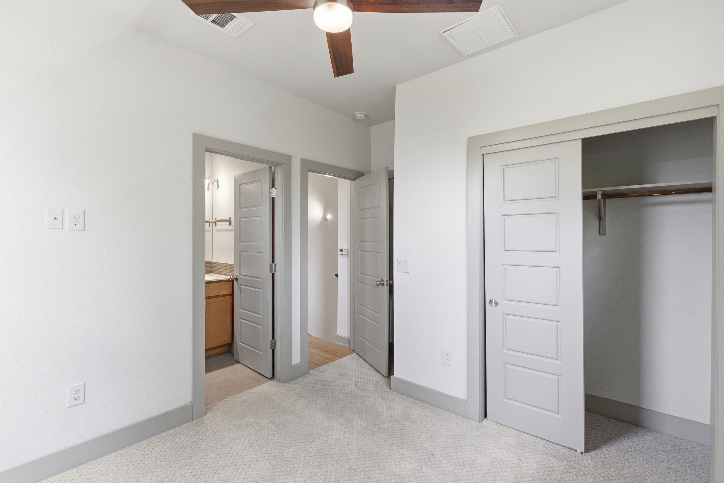 Home-3083.jpg