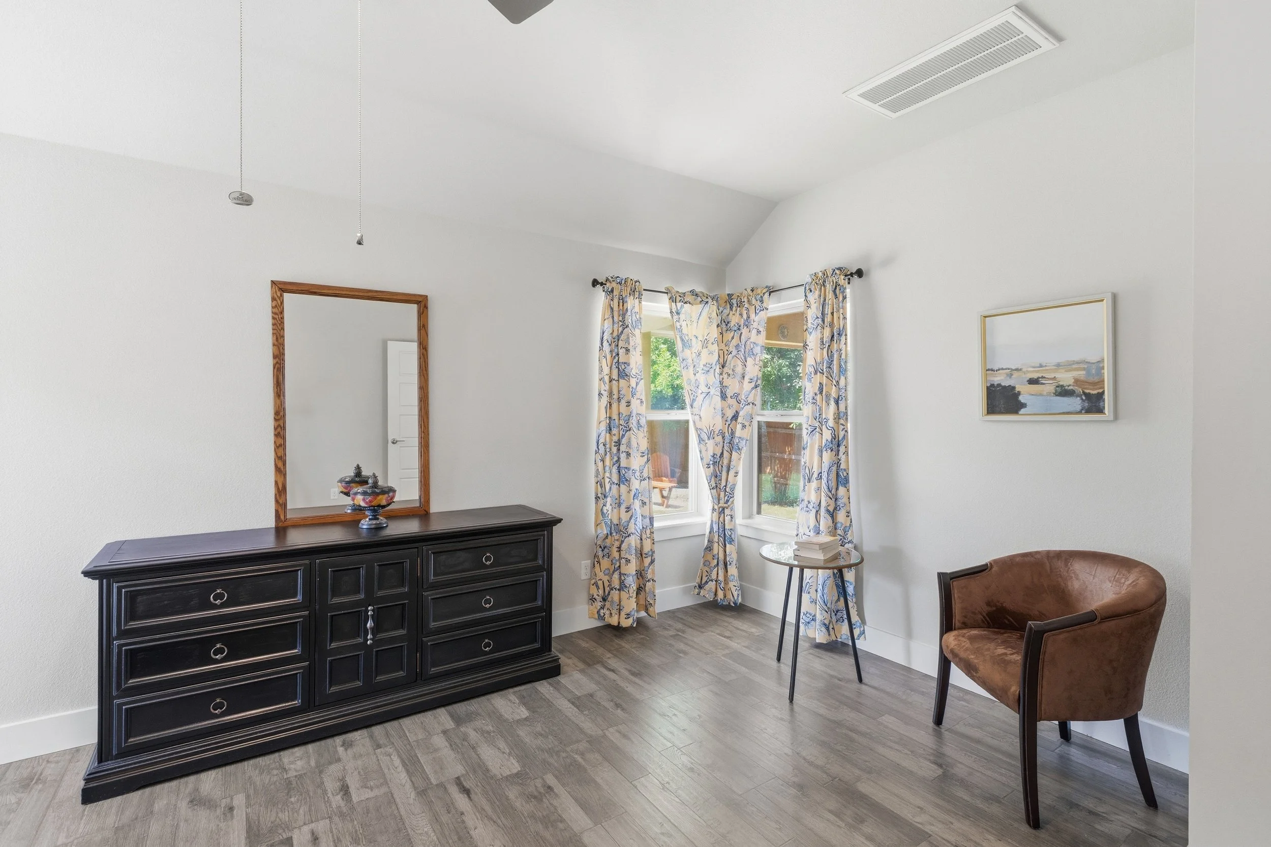 Home-3372.jpg