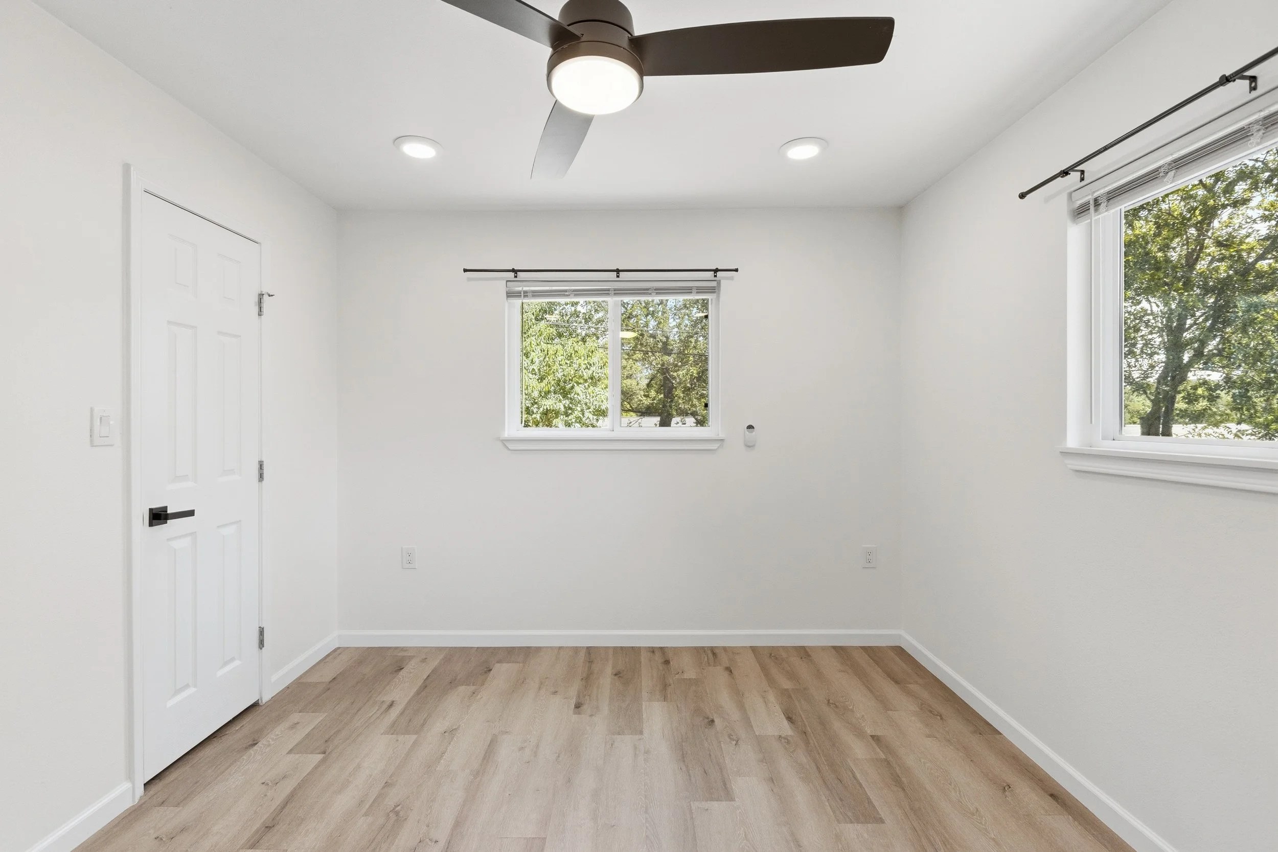 Home-2522.jpg