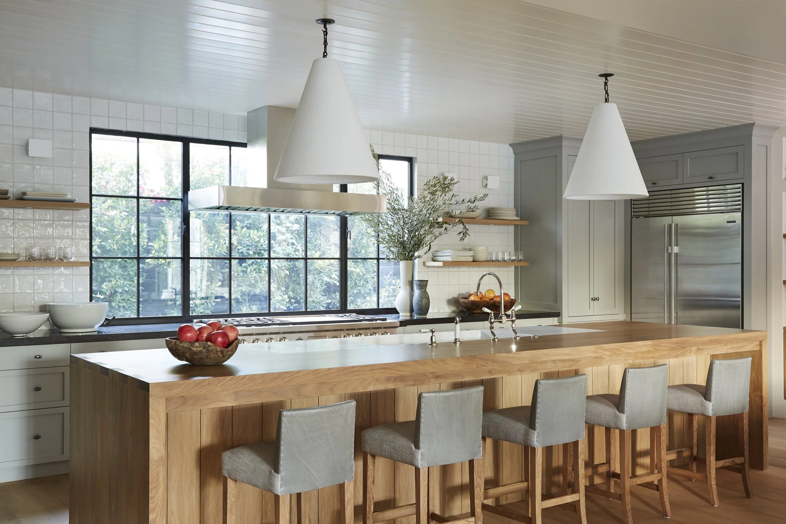 kitchen2_382.jpg