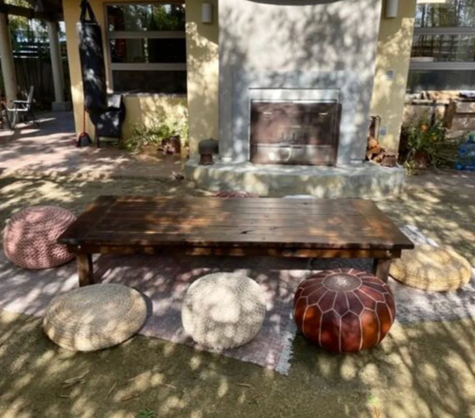 It&rsquo;s the PERFECT time of year in Tennessee for a picnic! Elevate a kids birthday party, a camping themed corporate event, or make any wedding unique with our floor seated luxury wood picnic tables! 🍽️