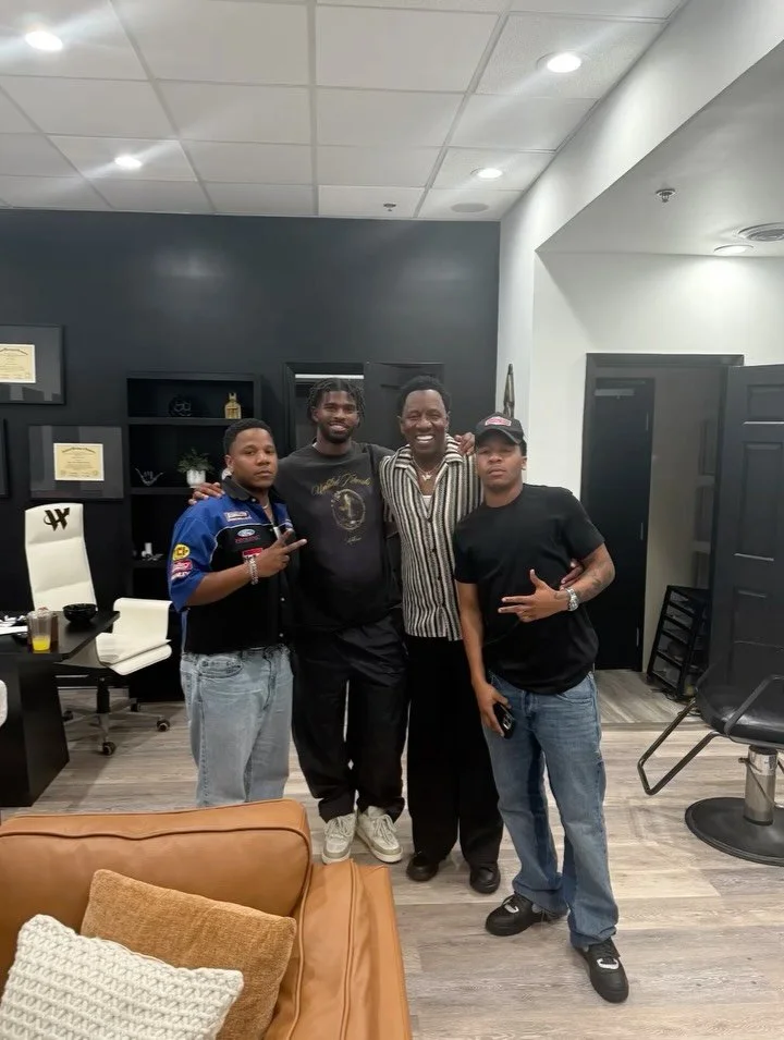 1. ⌚️
2. 😮&zwj;💨🫶🏾
3. HHH
4. 🧱by 🧱
5. First baptism at OCC 🤯☀️🙌
6. My DOG is back! 😤
7.Uncle Aj and pops = pippen and Jordan&hellip;IYKYK
8.🪮
9. Mood