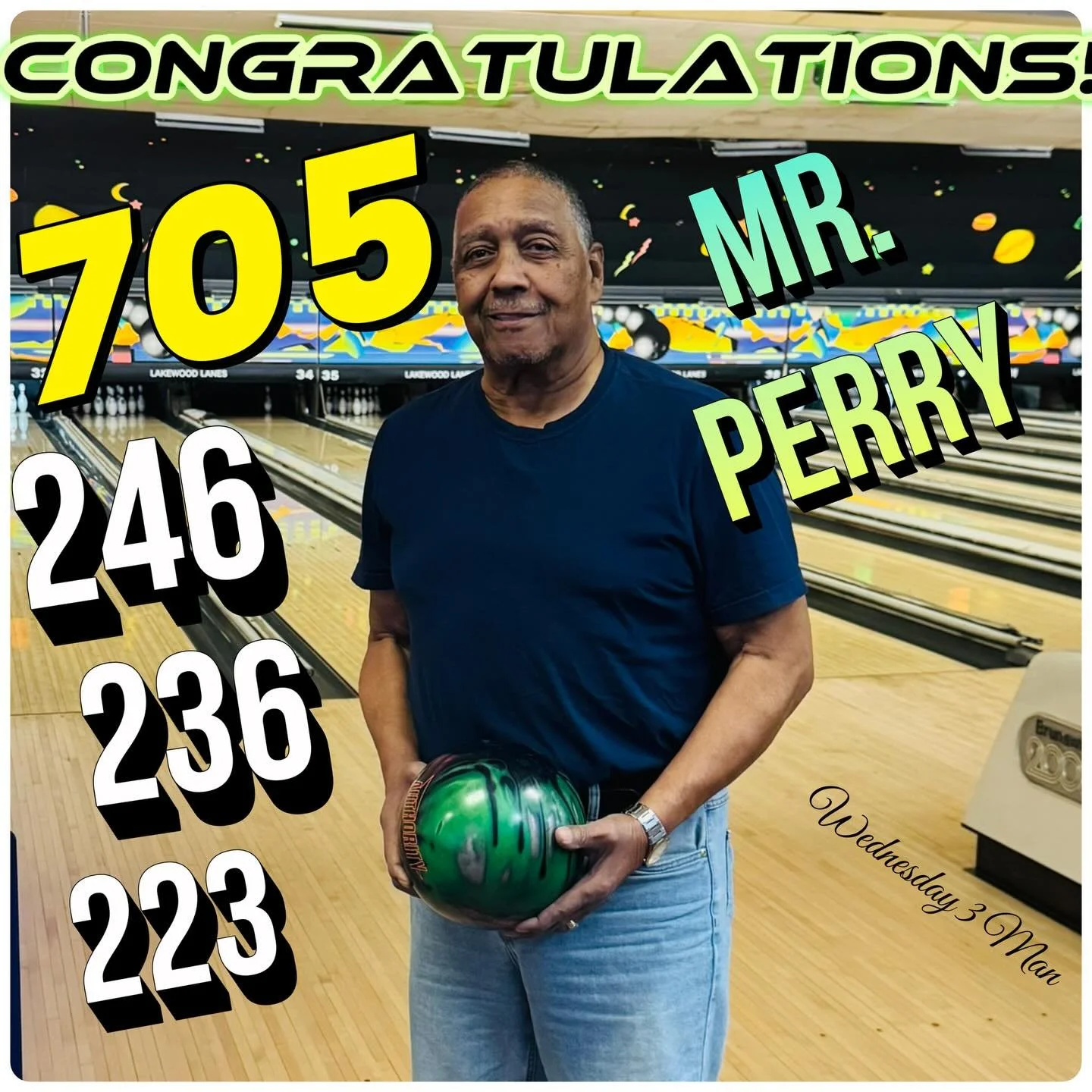 🚨AWESOME🚨BOWLING🚨ALERT🚨MR.PERRY PUTTING IN WORK! SHOWING THE YOUNG BUCKS HOW ITS DONE!!! TAKING 1st PLACE WITH HIS TEAM GOR THE GIRST 1/2!! Congratulations P!! #wednesdsy3man