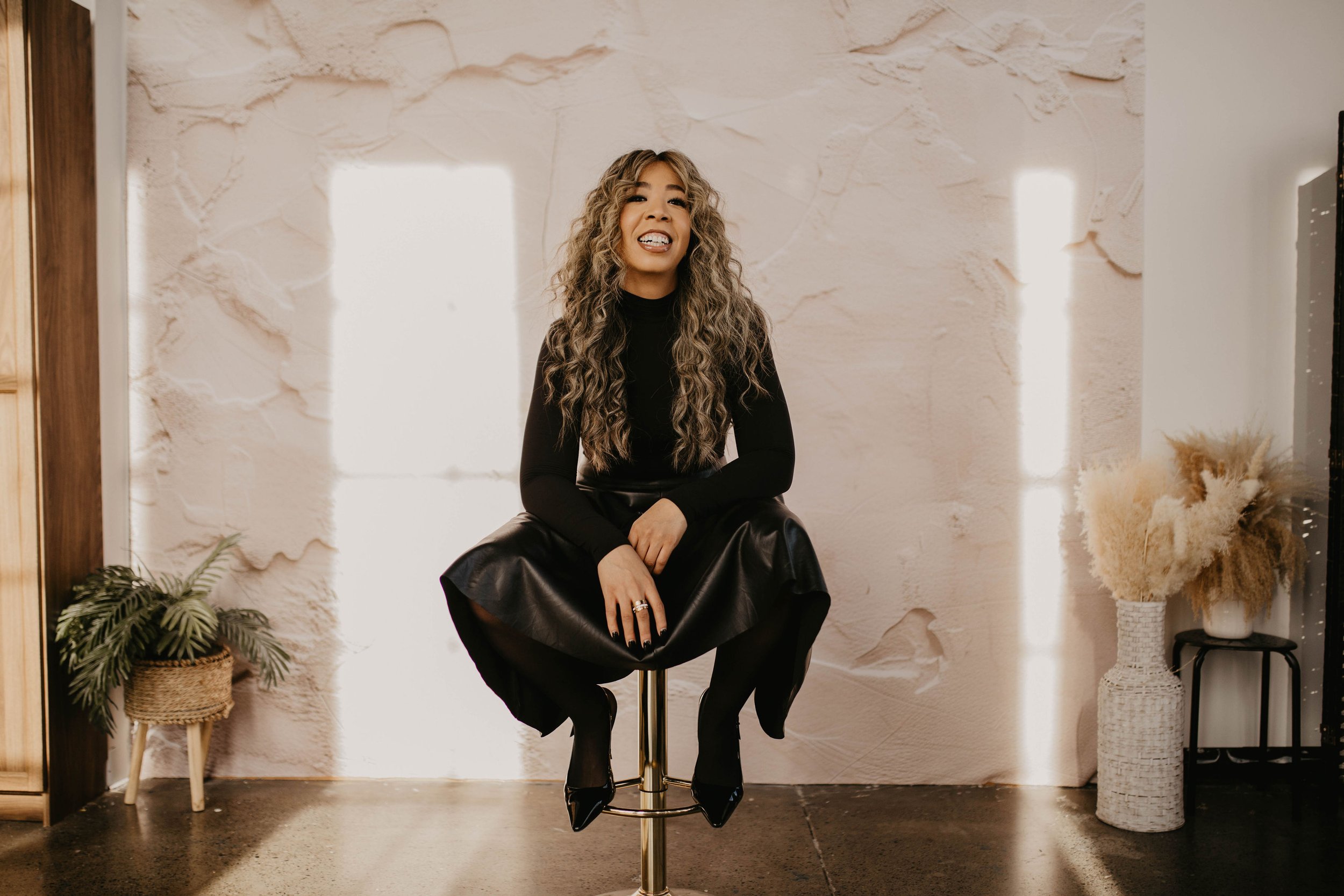 A black woman psychotherapist supporting Black women.