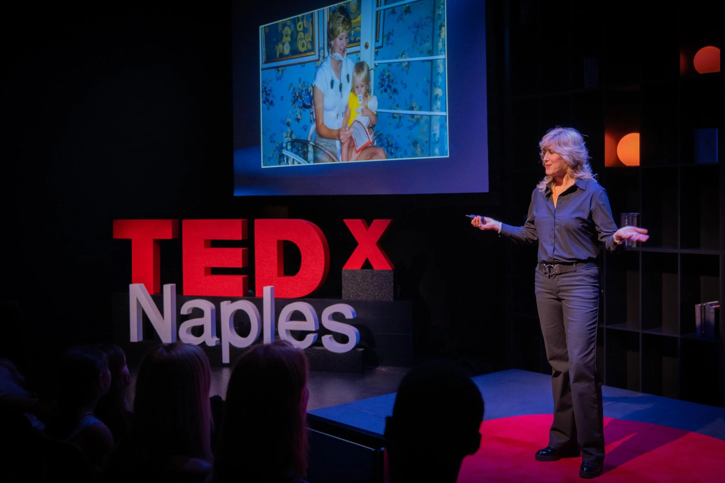 How to listen so others feel heard. Talk by @thelisteningpathsystem is now live.&nbsp;👂🏼🎤
&nbsp;
Christine Miles believes we can end the drought of understanding that affects homes, schools, workplaces, and society through listening that shines a 