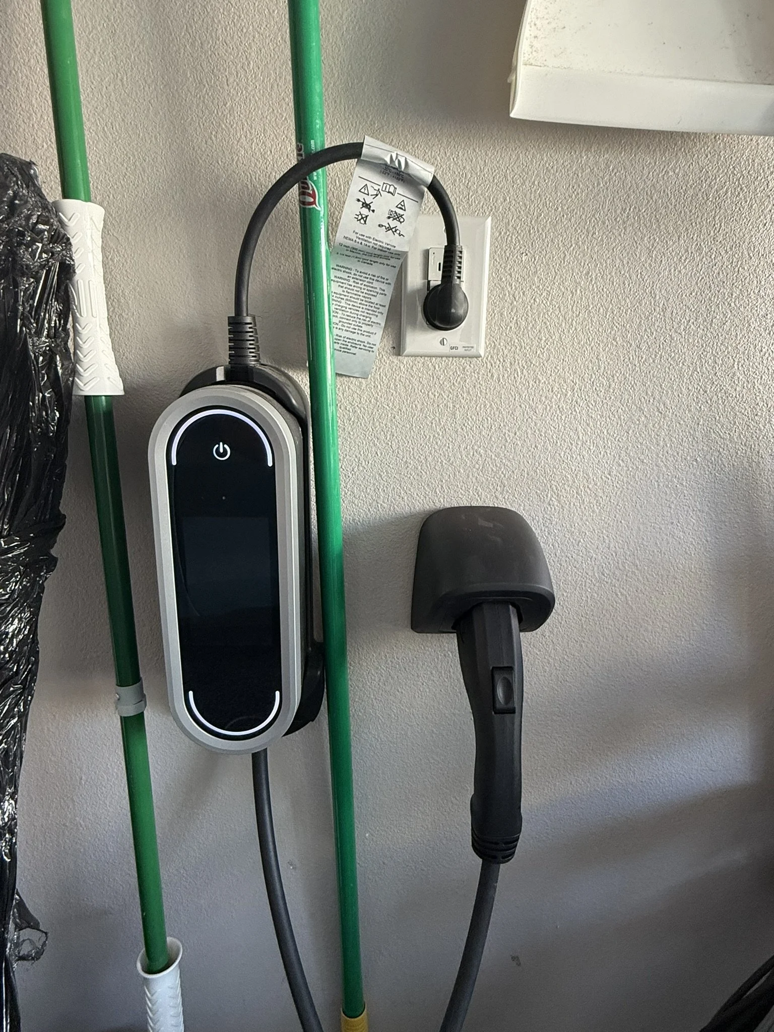 Avanelle Homes removed this electric charger and repaired the drywall for a customer who needed to return it in San Antonio, TX.