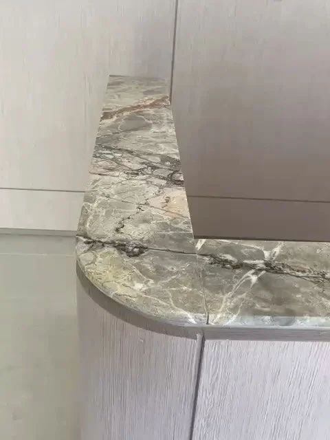 Fabricaci&oacute;n e instalaci&oacute;n de cubiertas para recepci&oacute;n y mesas de trabajo.

Cotiza material y/o mano de obra para tus proyectos con nosotros sin ning&uacute;n compromiso.
81-35-74-13-96