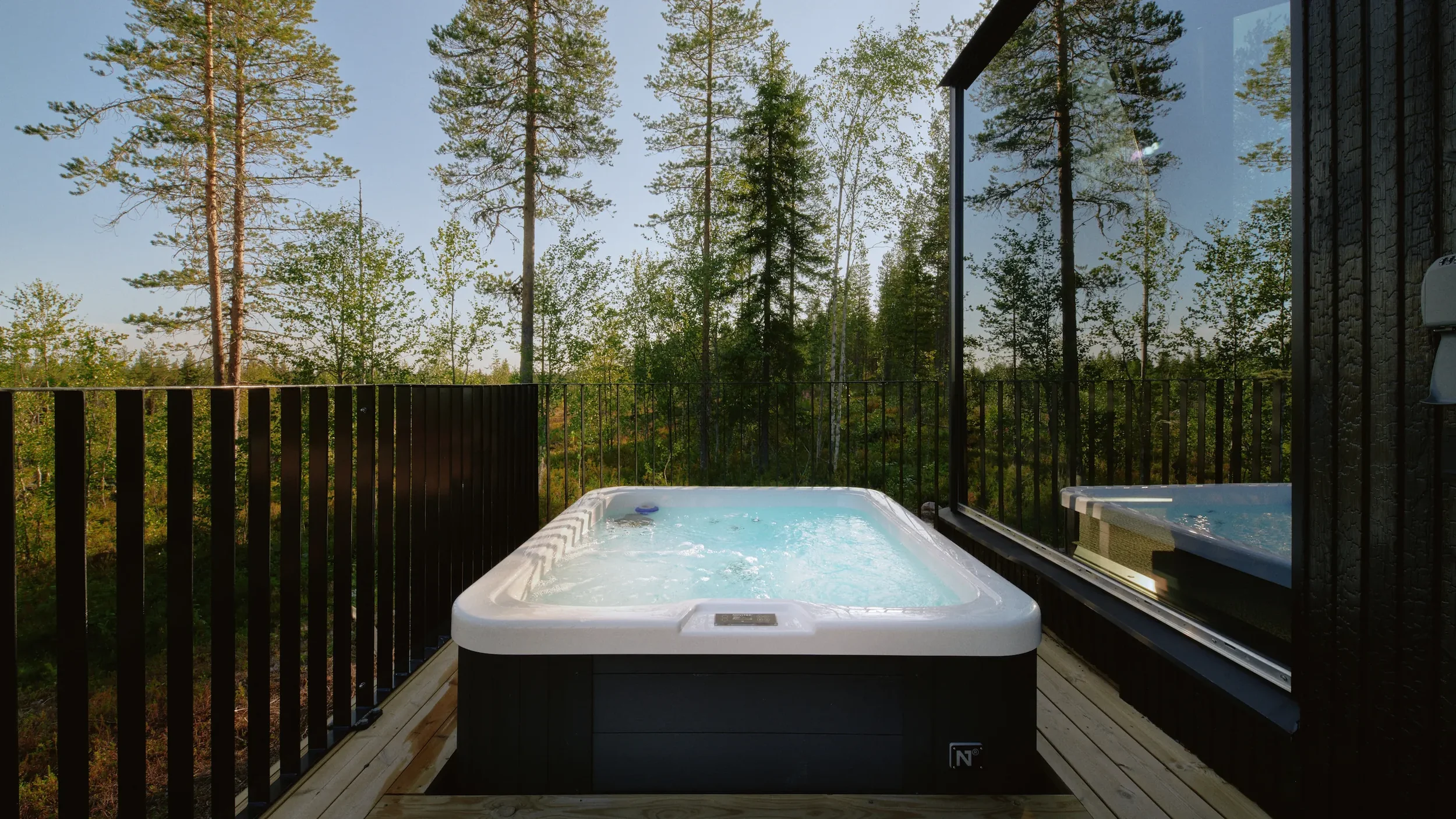 private outdoor hot tub halo igloos rovaniemi lapland