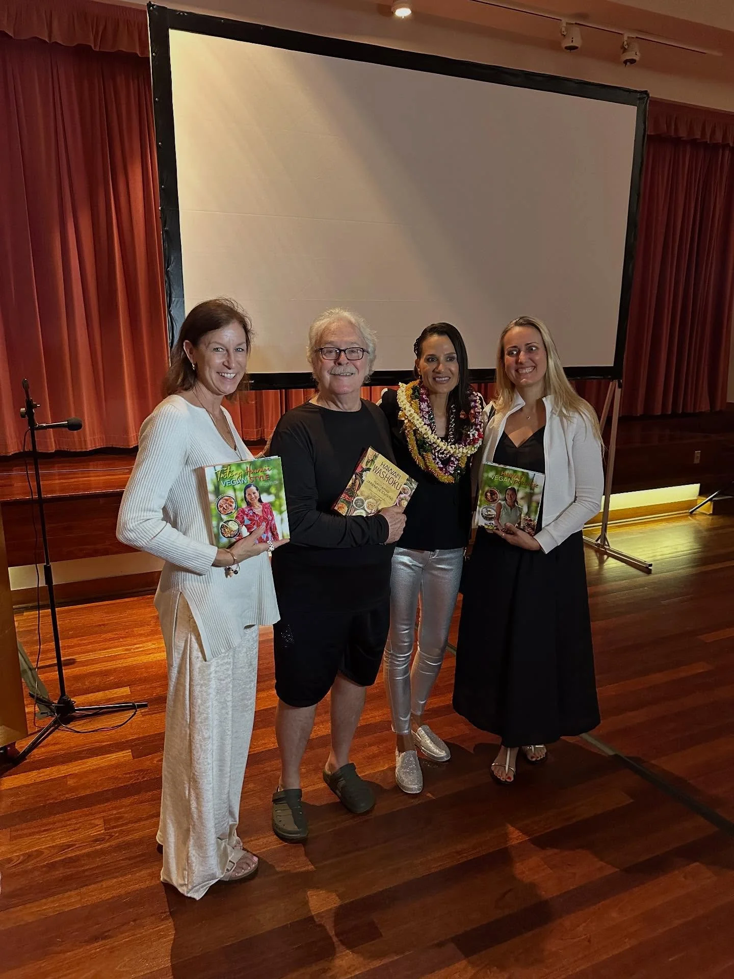 Mahalo to the Vegan Society of Hawai&lsquo;i for inviting me to share my Nourishing Paradise presentation last night. It was an honor to speak to such a warm, engaged, and passionate plant-based community. I loved sharing my journey, my work, and the