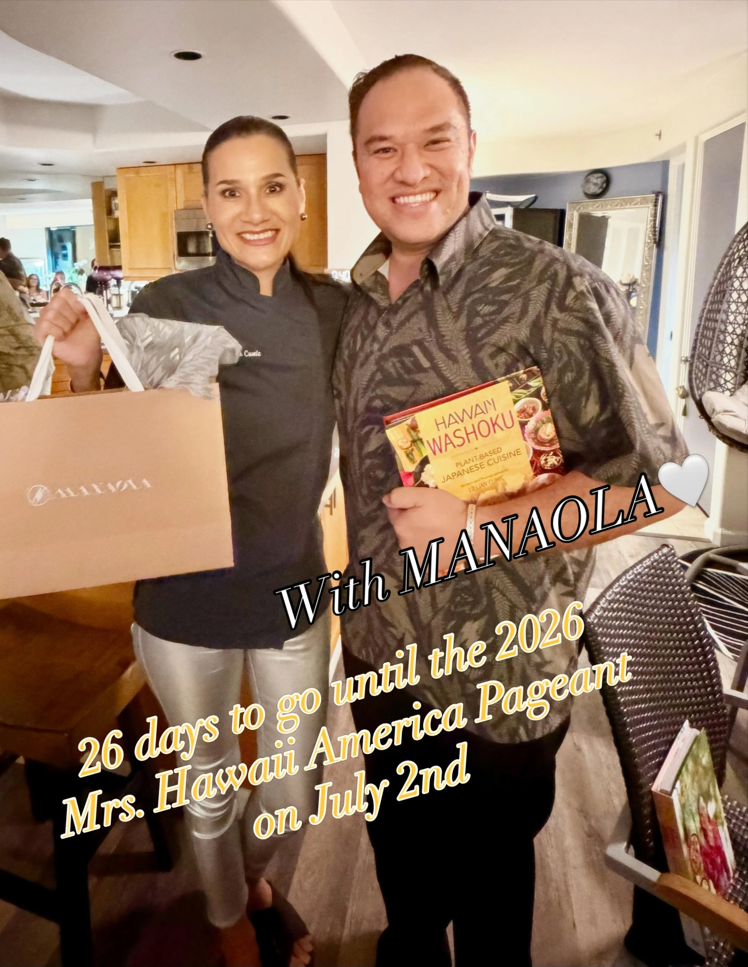 26 days to go until the 2026 Mrs. Hawaii America Pageant on July 2nd👸⭐️💛 with one of my favorite fashion designers MANAOLA who I had the pleasure of cooking for- what an honor!🫶💖 Led by native designer Manaola Yap and CEO Zachary Pang of MANAOLA,
