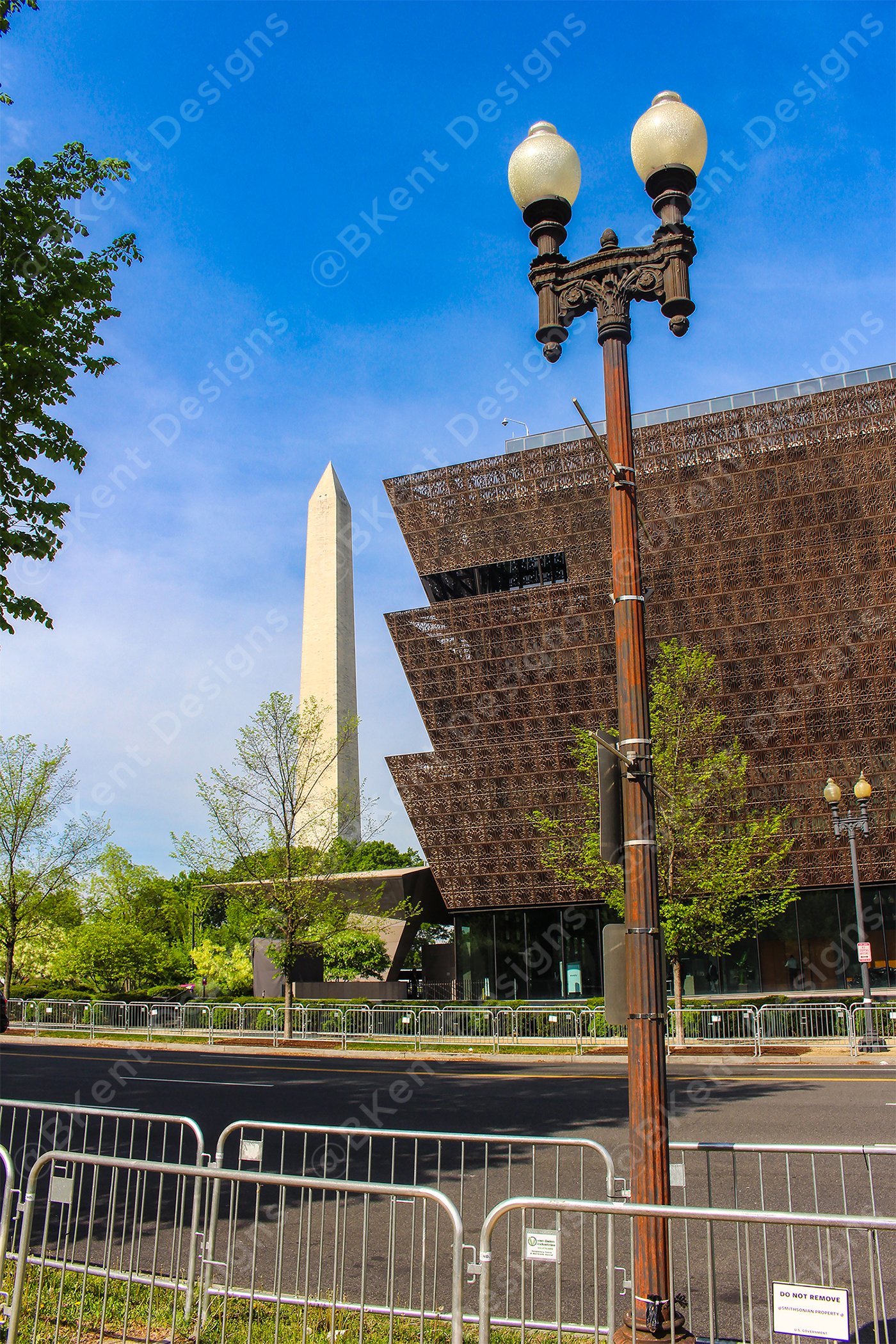 DC Monument AAM Light w.jpg