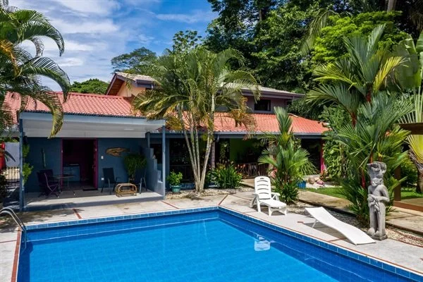 Zenergy Casa and Cabinas