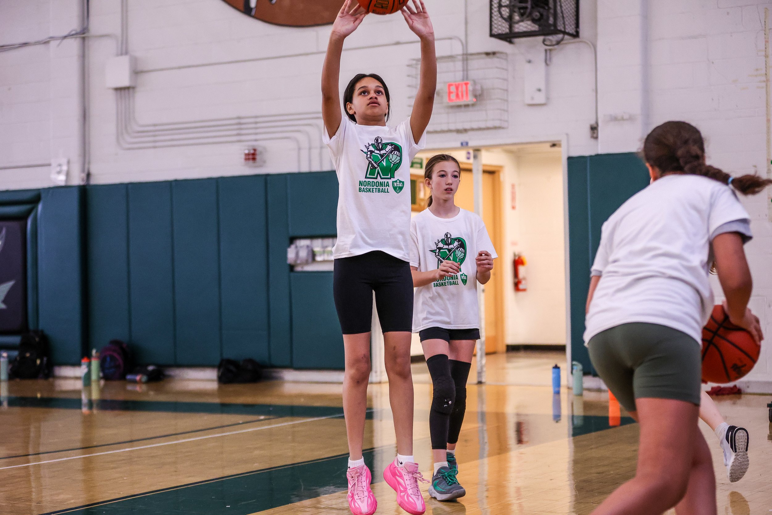 NBA Camp 061026-1052.jpg