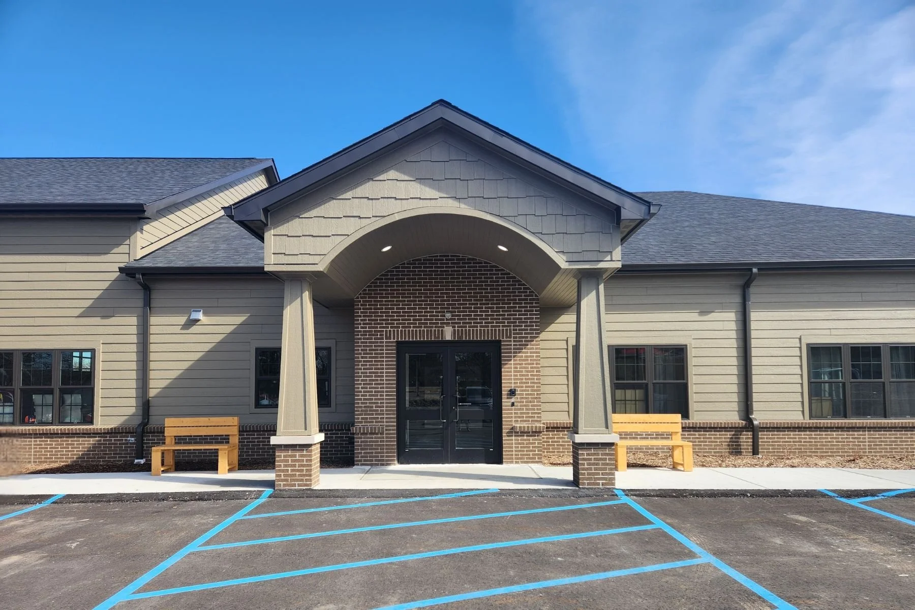 Cc Sacred Heart Exterior