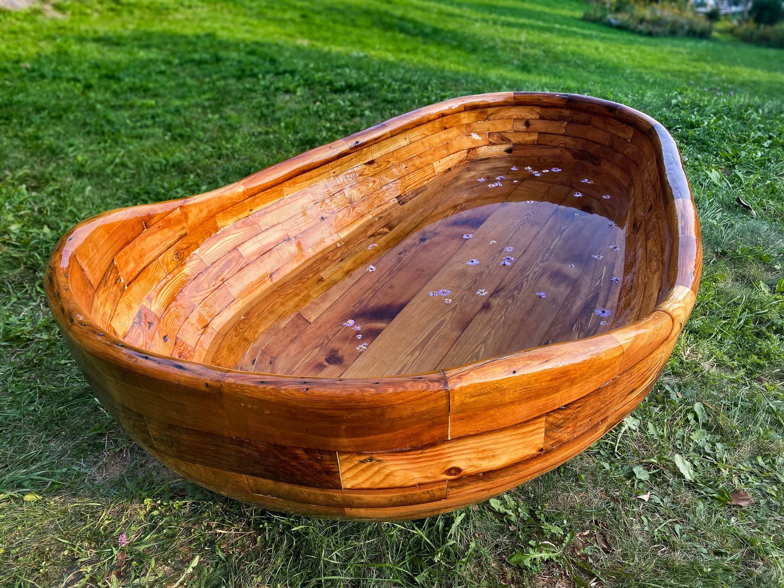Tub 2.jpg
