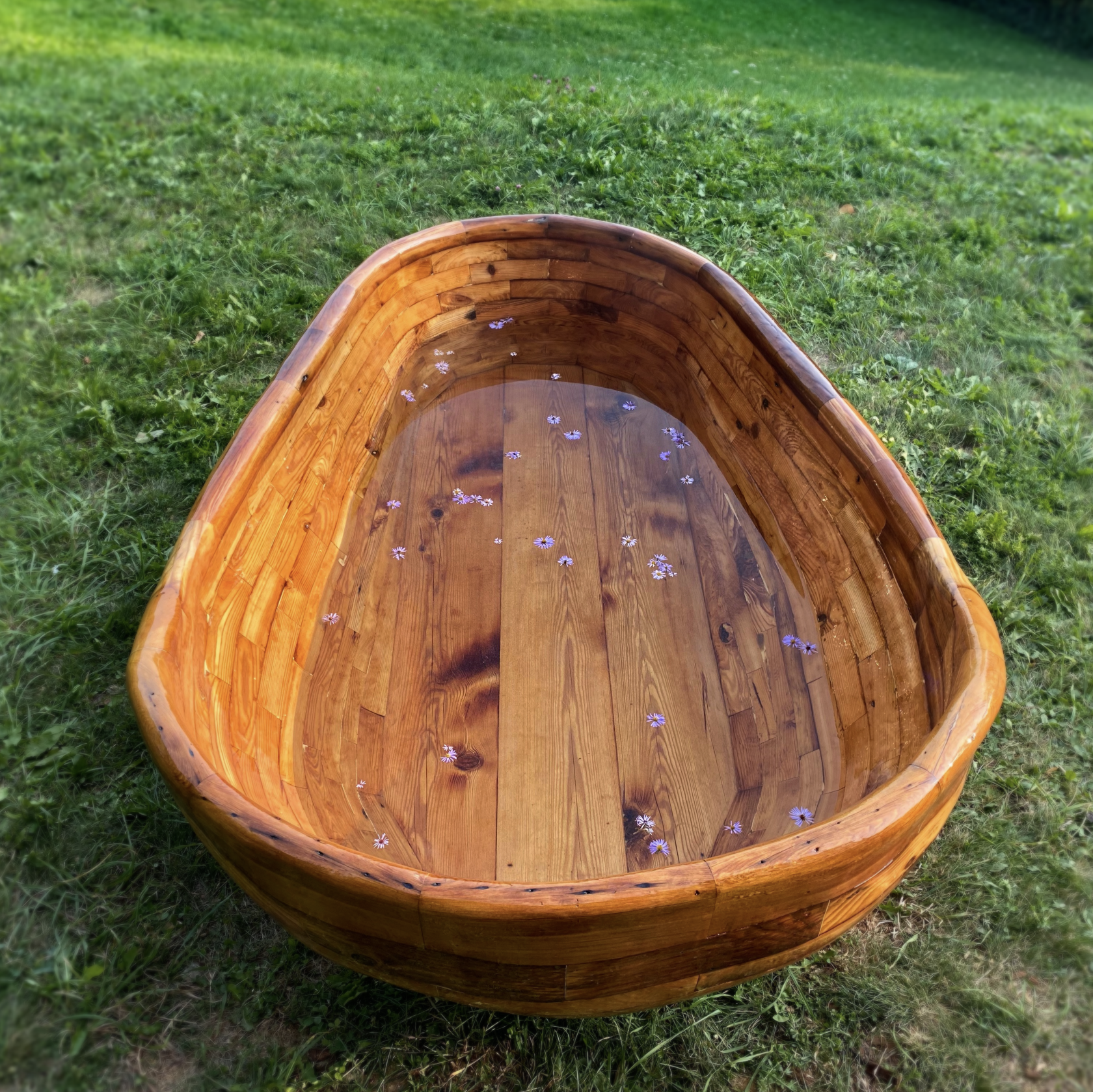 Tub 3.jpg
