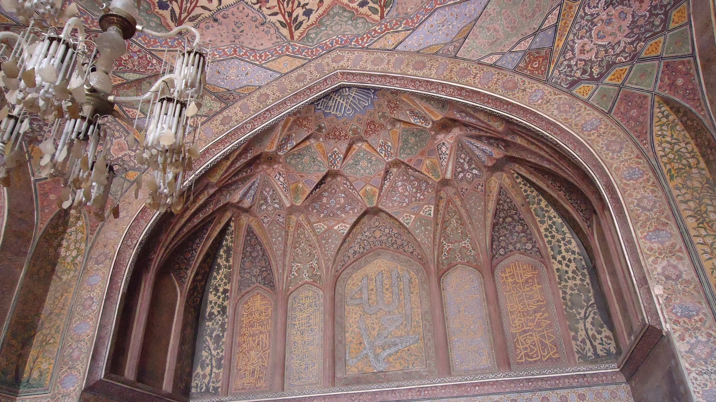  Photo by Rabeya Mazhar, used under CC BY-SA 3.0. 