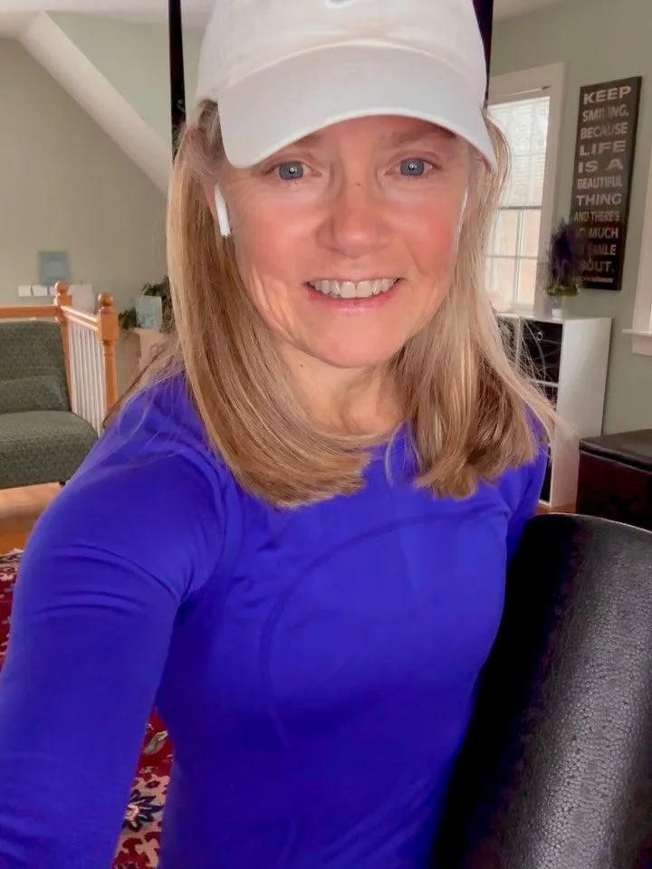 ⭐️⭐️⭐️⭐️⭐️ FIVE SUGGESTIONS to help plantar fasciitis &mdash; #movementismedicine #healingvibes #youvegotthis #stretch&amp;strengthentherightway #reformer #injuryprevention #coreconditioning #itsallconnected #pilates #TRX #keepthepeaceinyou